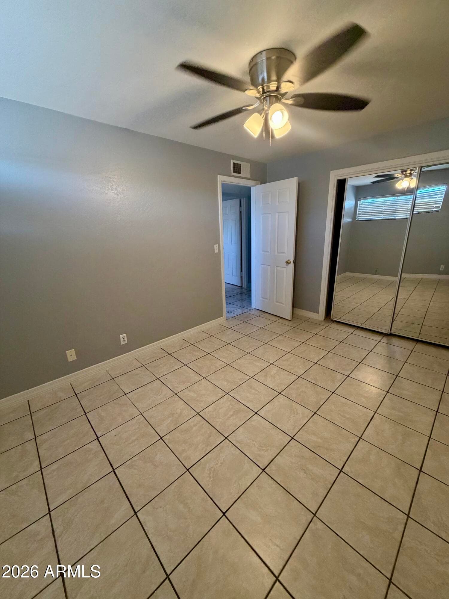 1111 E TURNEY Avenue 23, Phoenix, AZ 85014 — photo 10 of 15