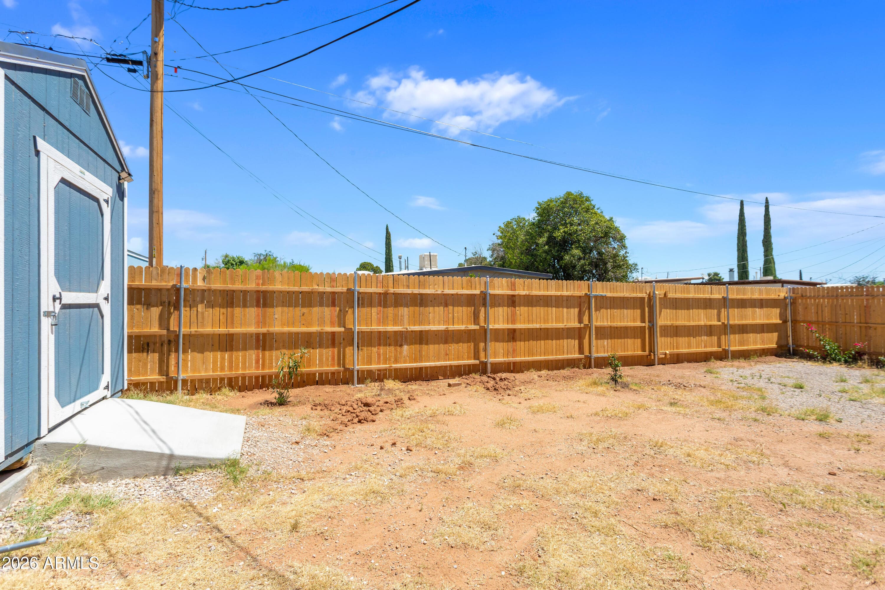 301 W BUSBY Drive, Sierra Vista, AZ 85635 — photo 5 of 20