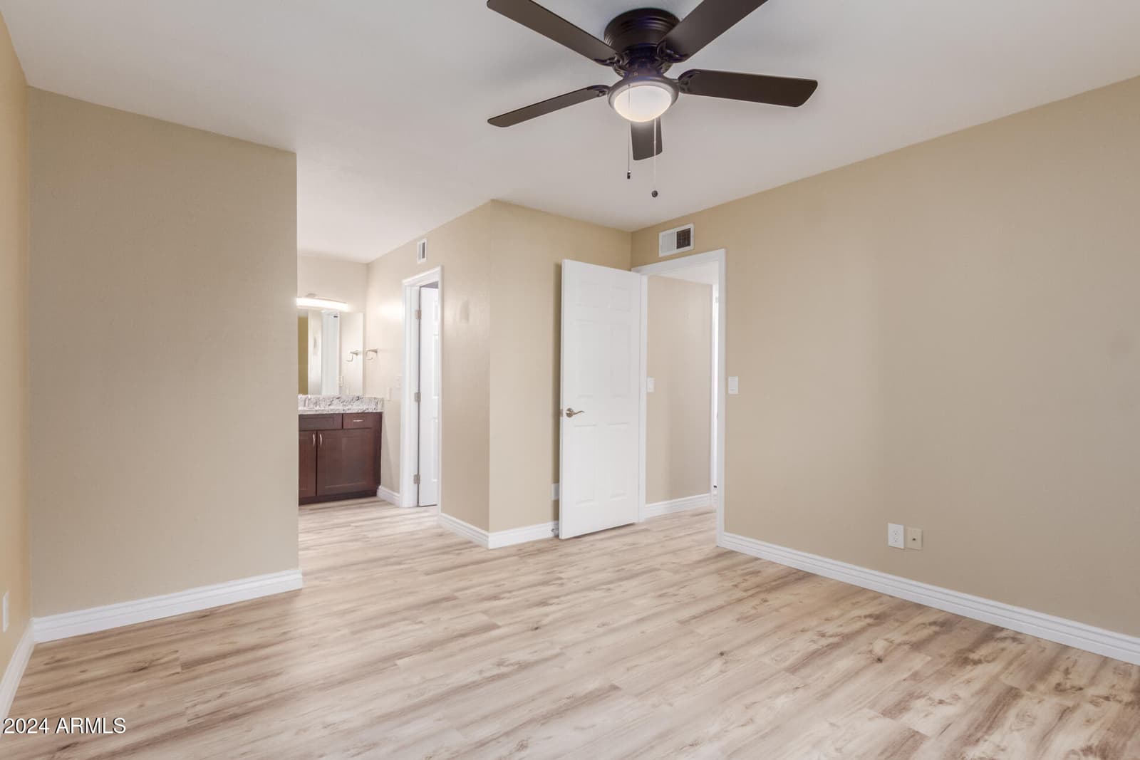 1340 N RECKER Road 131, Mesa, AZ 85205 — photo 13 of 25