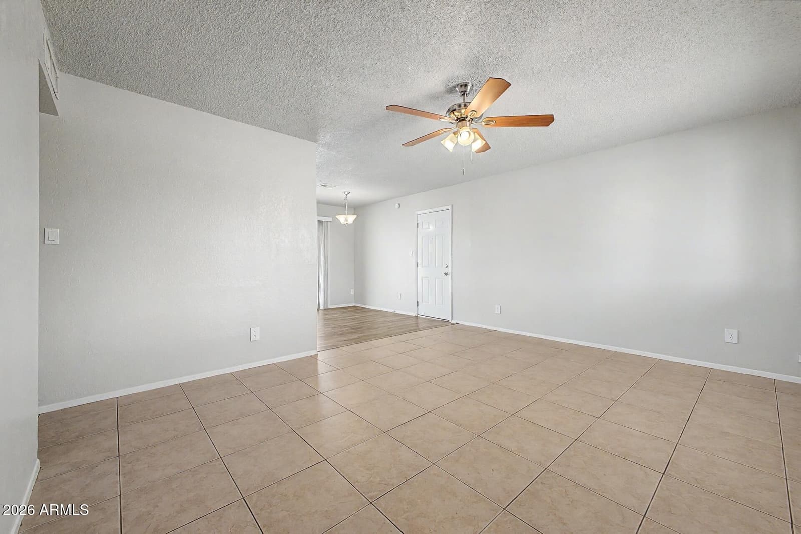1022 W ANDERSON Drive, Phoenix, AZ 85023 — photo 8 of 26