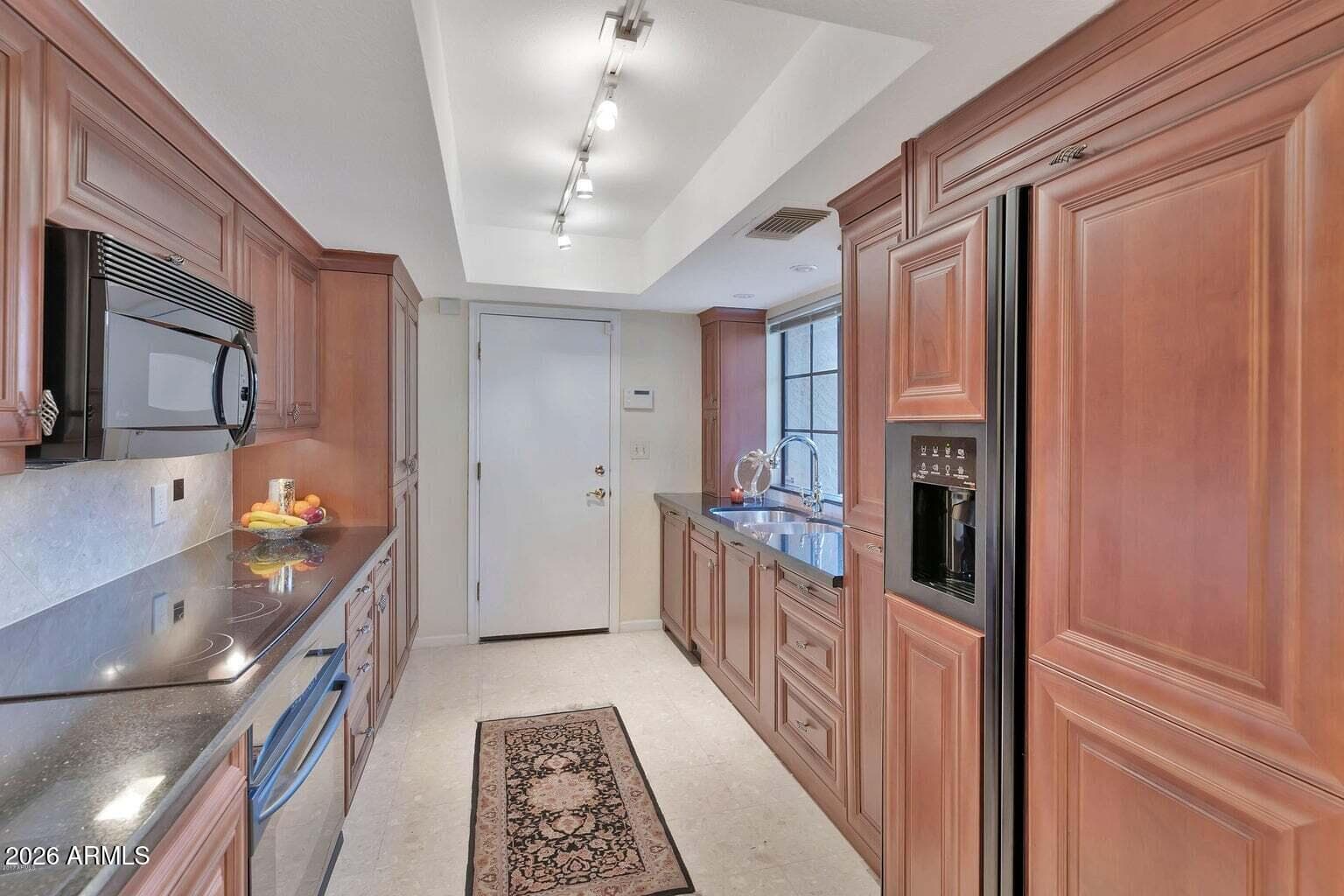 8700 E MOUNTAIN VIEW Road 1013, Scottsdale, AZ 85258 — photo 3 of 16