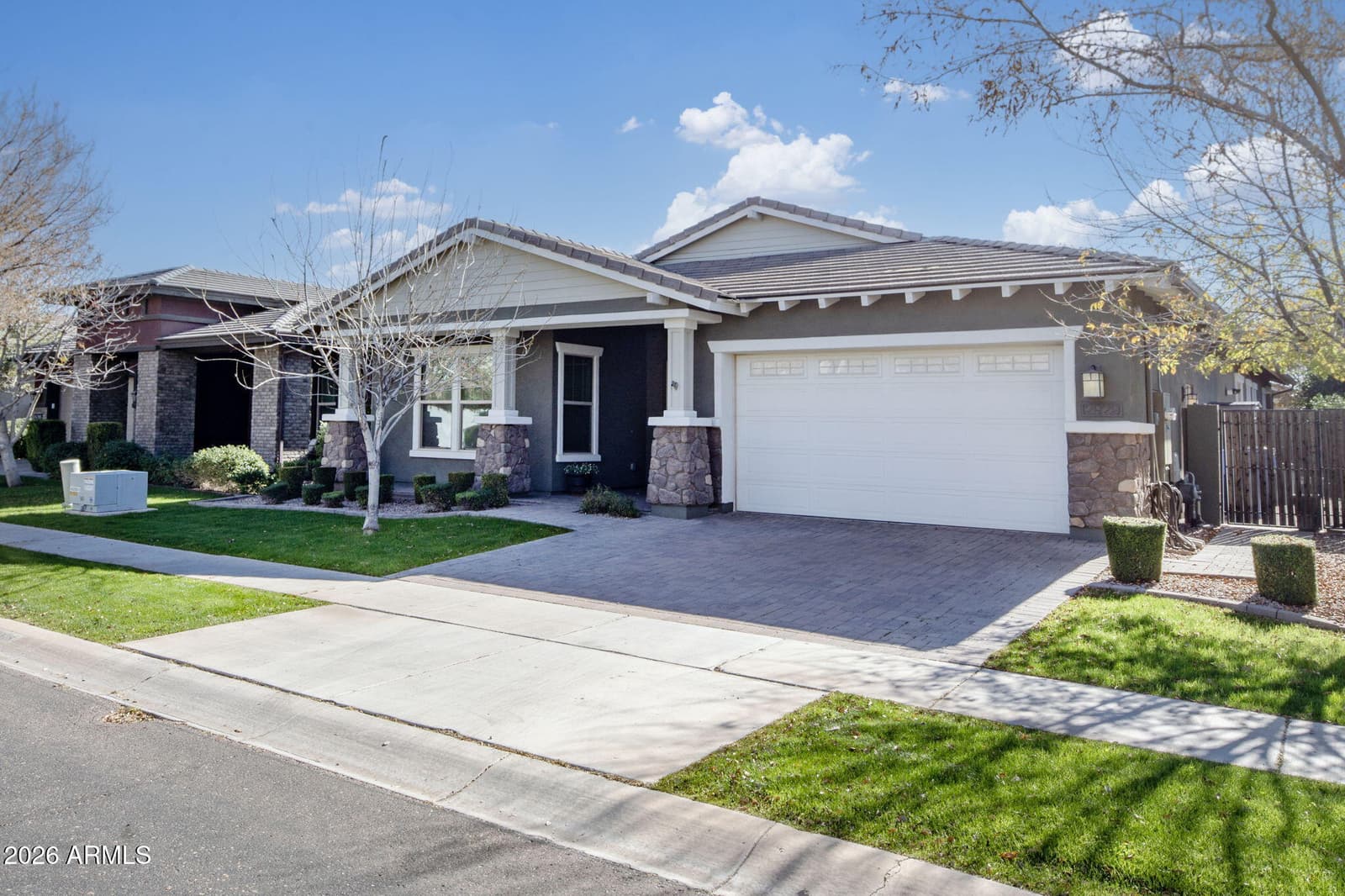 2929 E APPALOOSA Road, Gilbert, AZ 85296 — photo 3 of 57