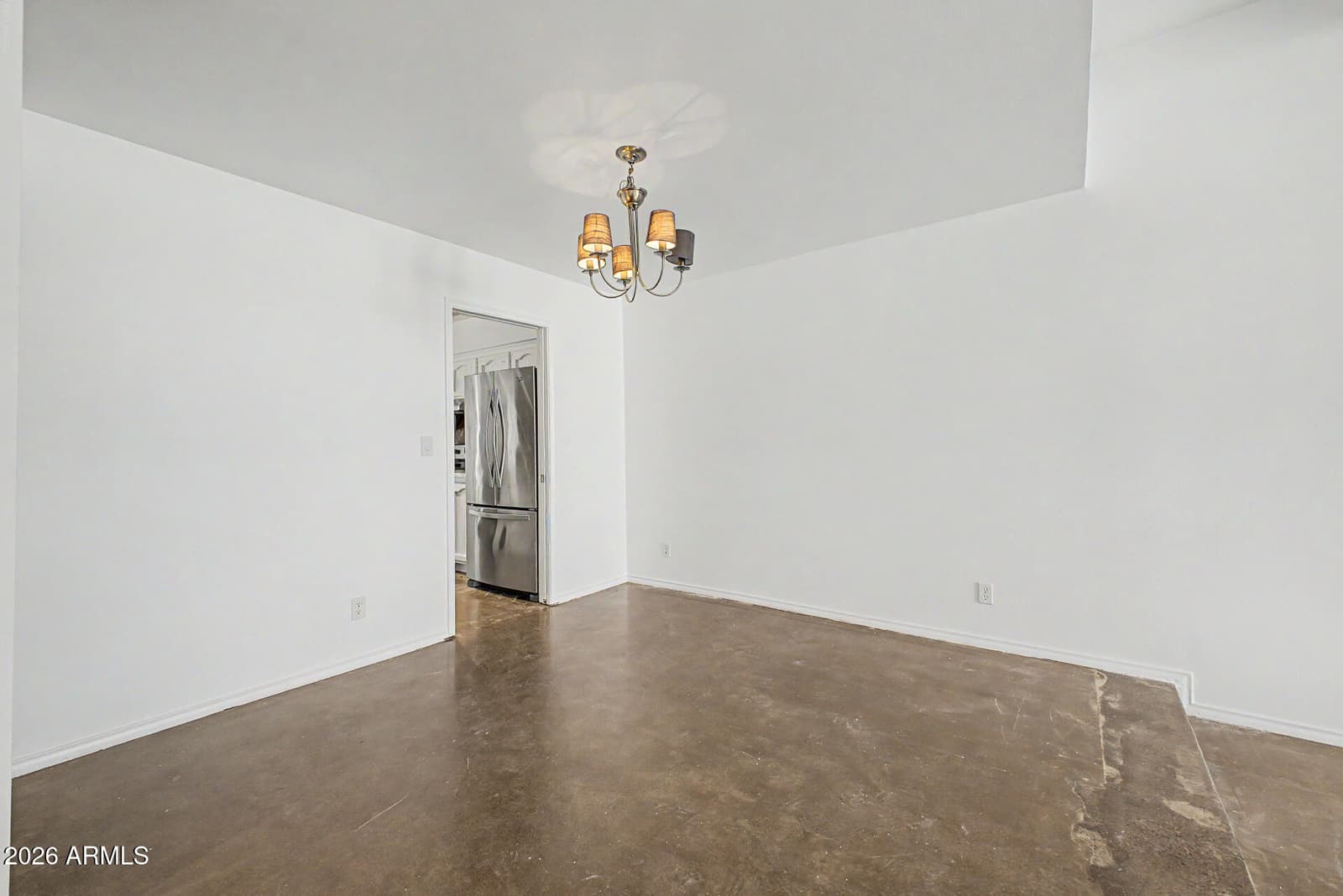 6640 N CHATELAINE Place, Phoenix, AZ 85014 — photo 10 of 37