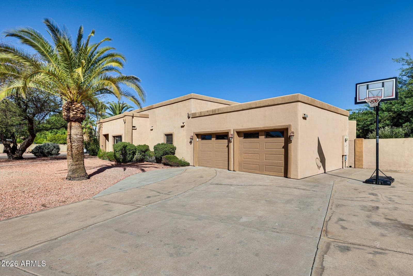 6002 E CORRINE Drive, Scottsdale, AZ 85254 — photo 5 of 80