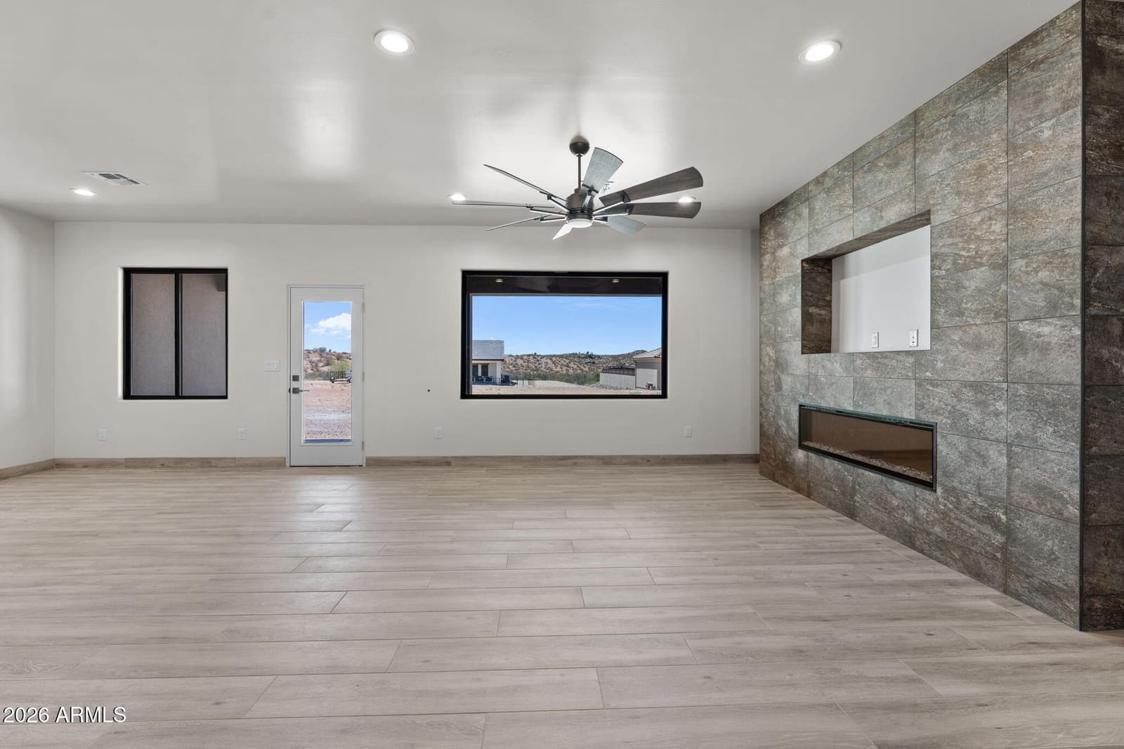 930 VIA MARCIA, Wickenburg, AZ 85390 — photo 13 of 33