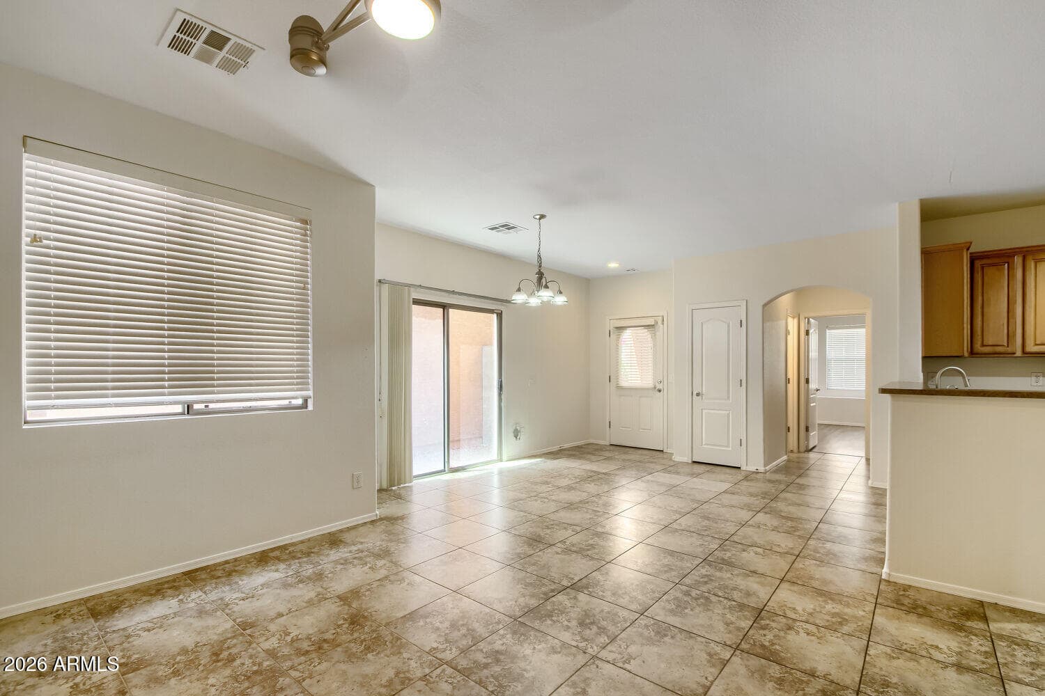 20041 N 49TH Drive, Glendale, AZ 85308 — photo 6 of 14