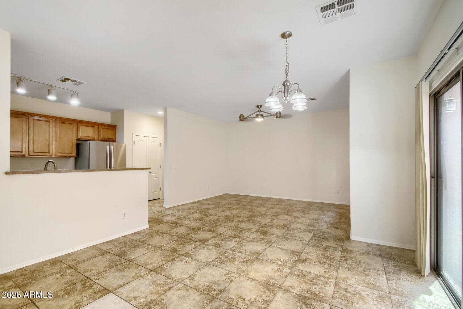 20041 N 49TH Drive, Glendale, AZ 85308 — photo 8 of 14