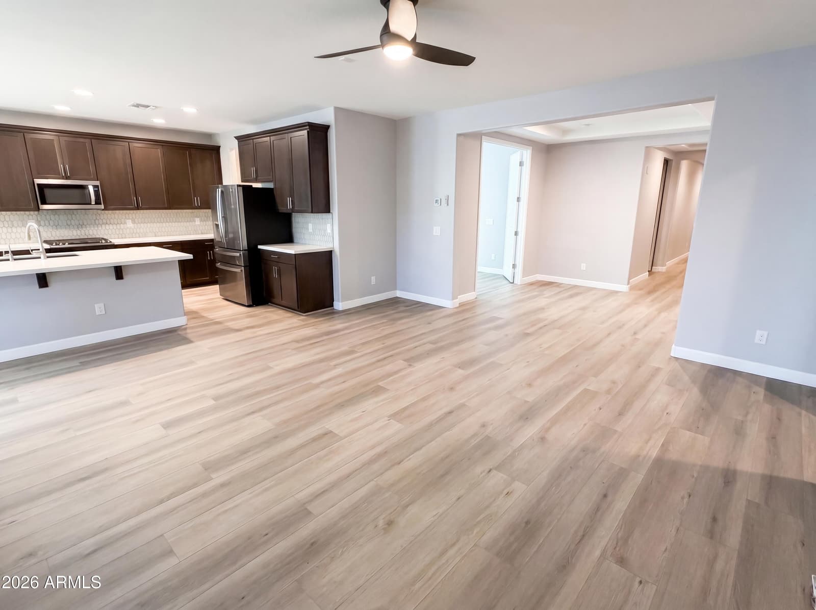 18840 W MERCER Lane, Surprise, AZ 85388 — photo 9 of 38