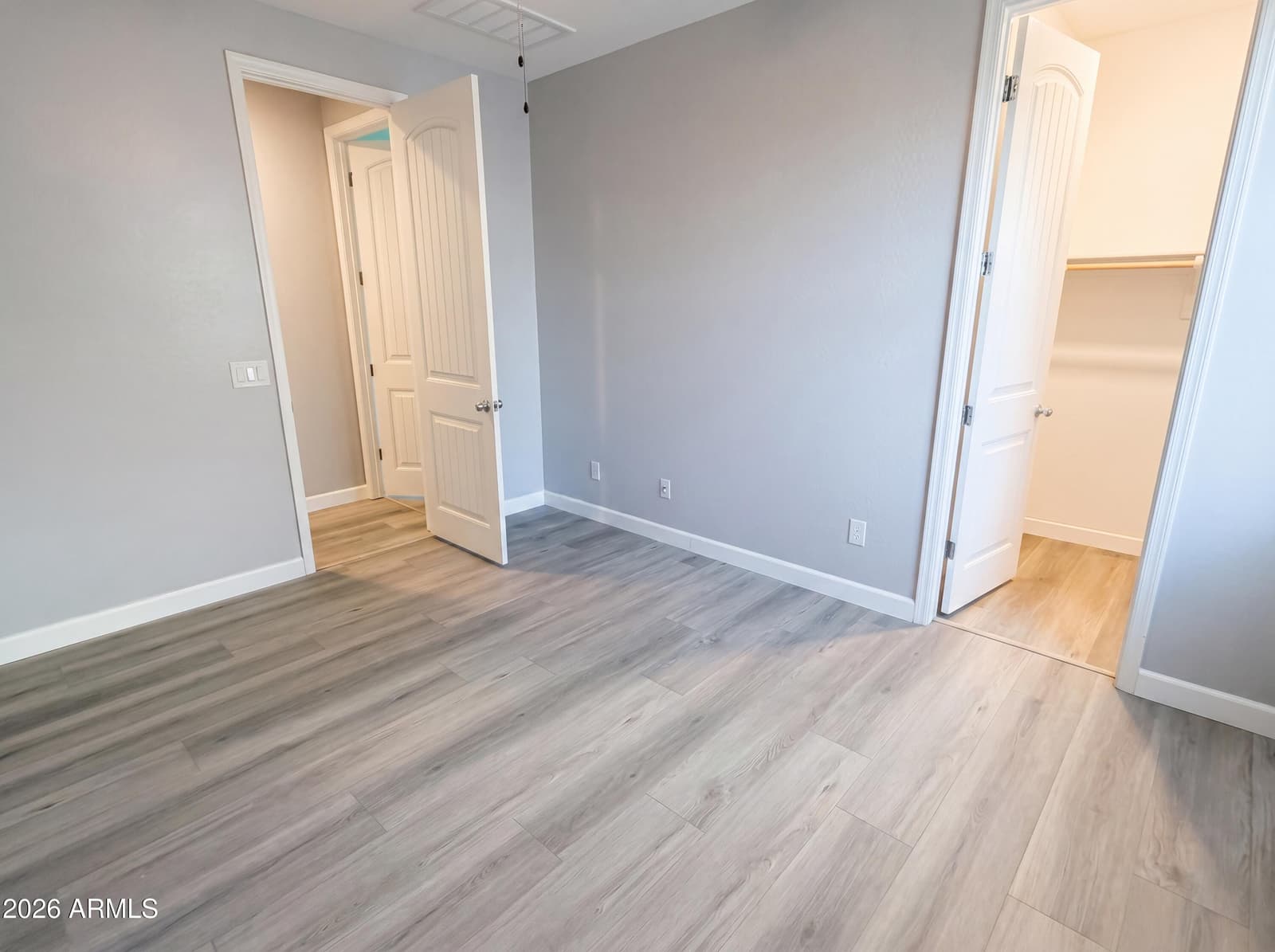 18840 W MERCER Lane, Surprise, AZ 85388 — photo 17 of 38