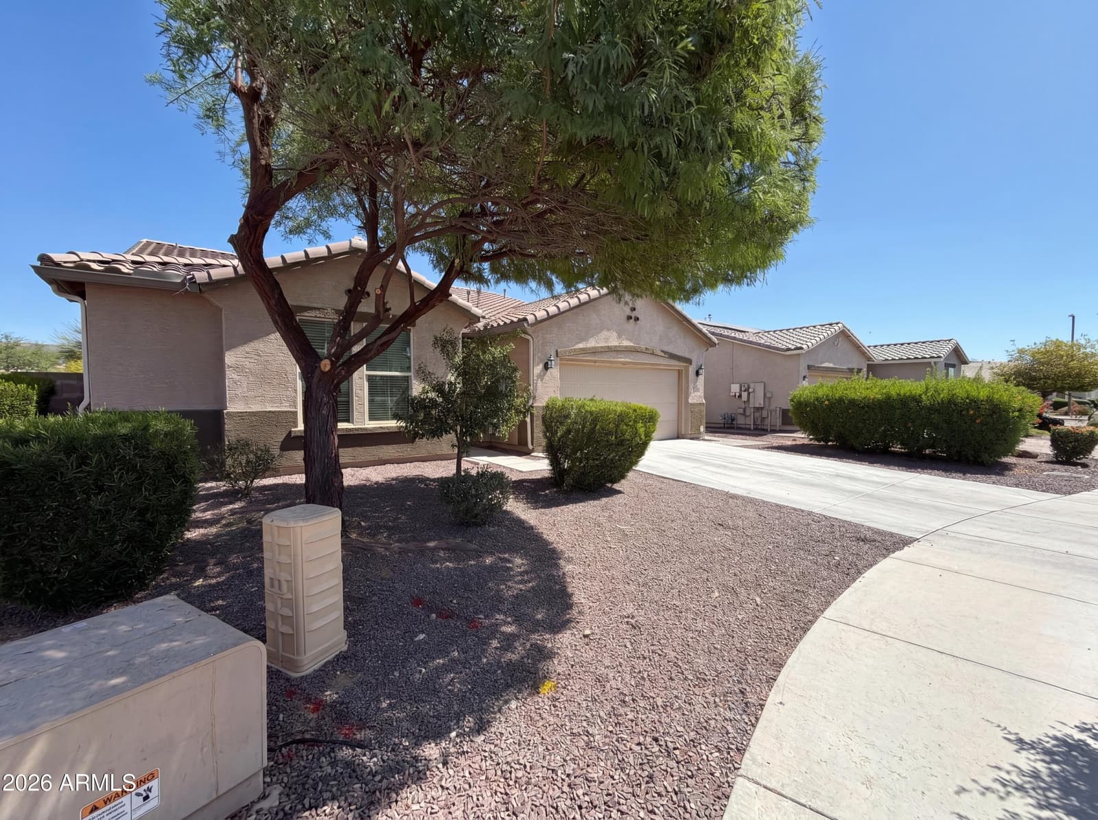 18840 W MERCER Lane, Surprise, AZ 85388 — photo 31 of 38