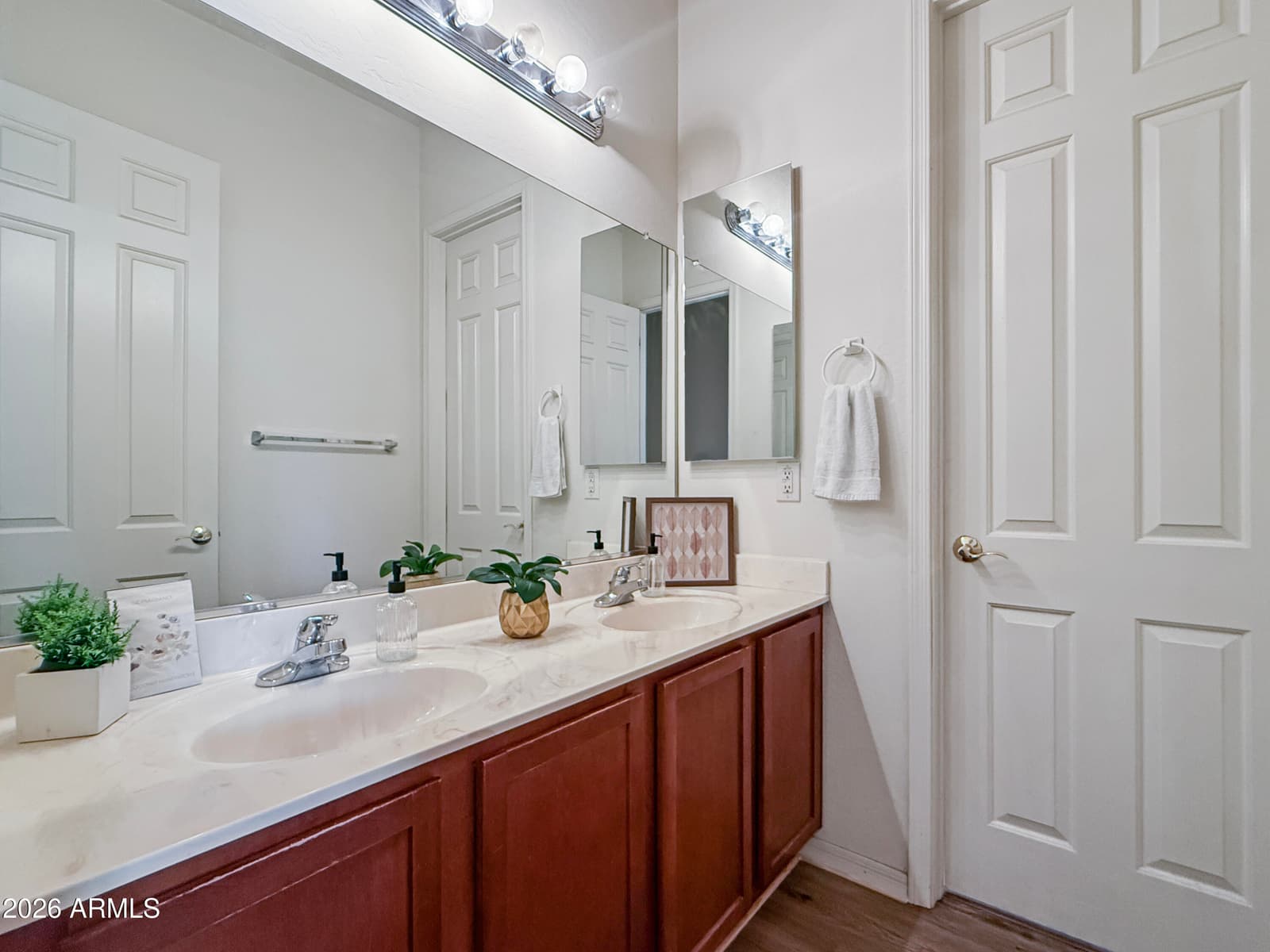 5634 N 82ND Avenue, Glendale, AZ 85303 — photo 14 of 23