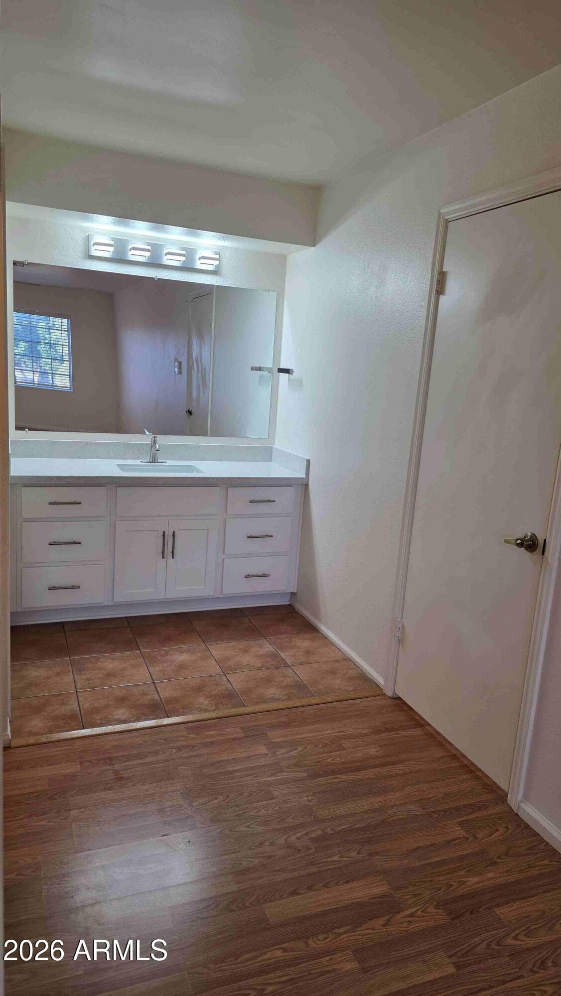 1717 E UNION HILLS Drive 1095, Phoenix, AZ 85024 — photo 13 of 25