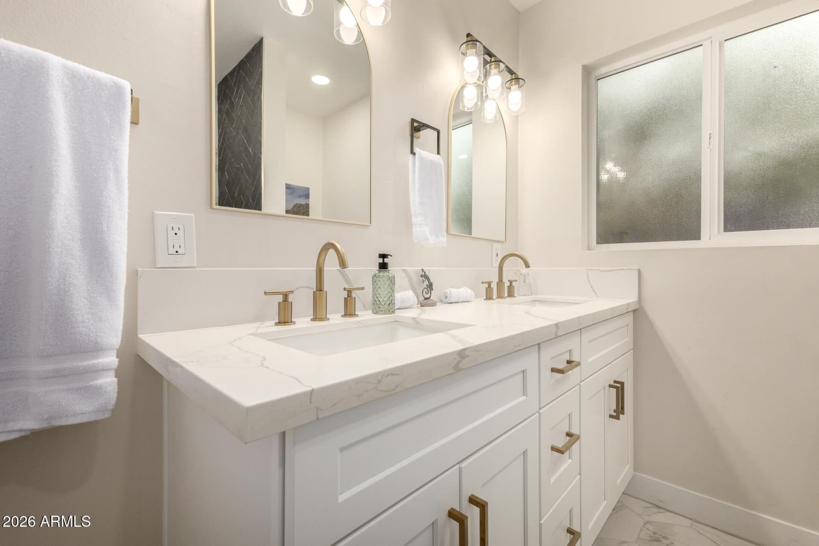 2413 W ANDERSON Avenue, Phoenix, AZ 85023 — photo 17 of 33