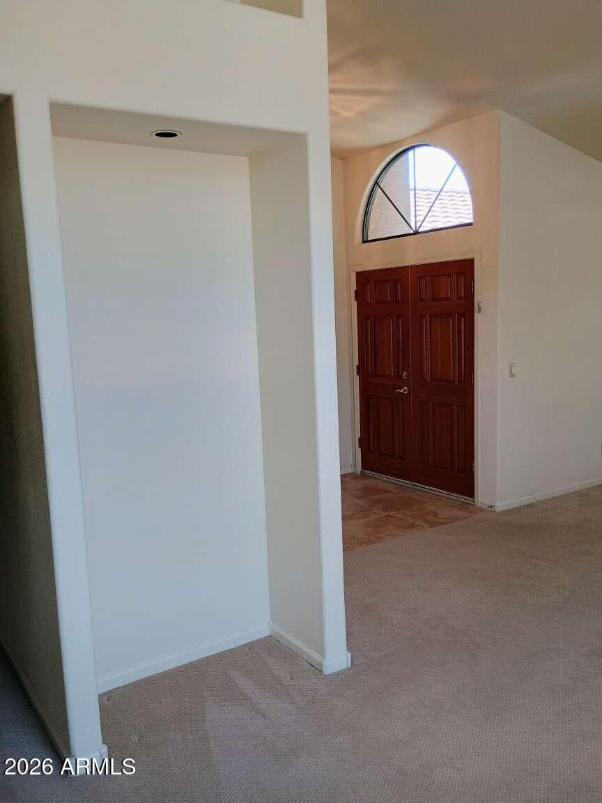 9625 S FOREST Avenue, Tempe, AZ 85284 — photo 5 of 70