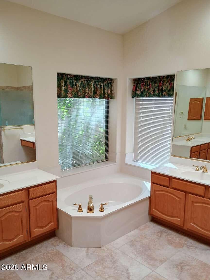 9625 S FOREST Avenue, Tempe, AZ 85284 — photo 39 of 70