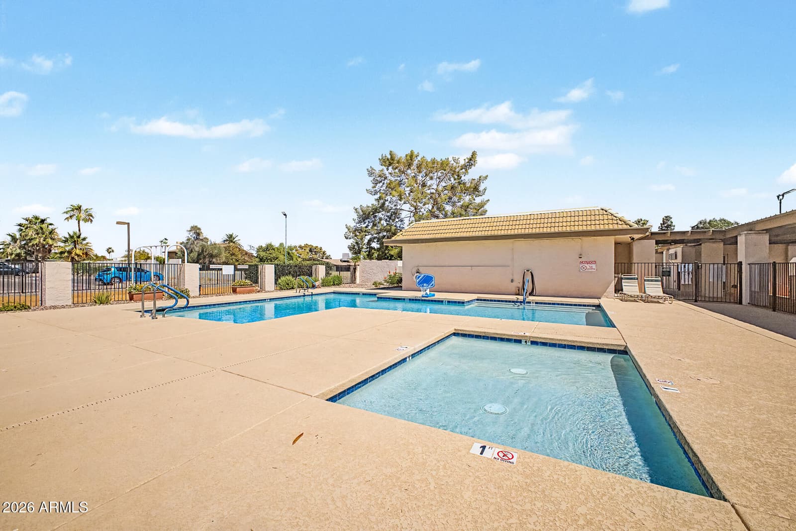 4716 W Annette Circle, Glendale, AZ 85308 — photo 5 of 28