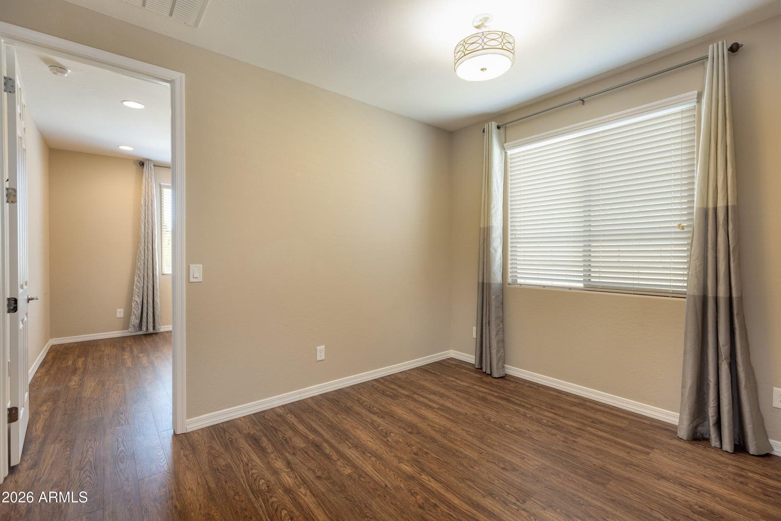 6516 W MADRE DEL ORO Drive, Phoenix, AZ 85083 — photo 23 of 43