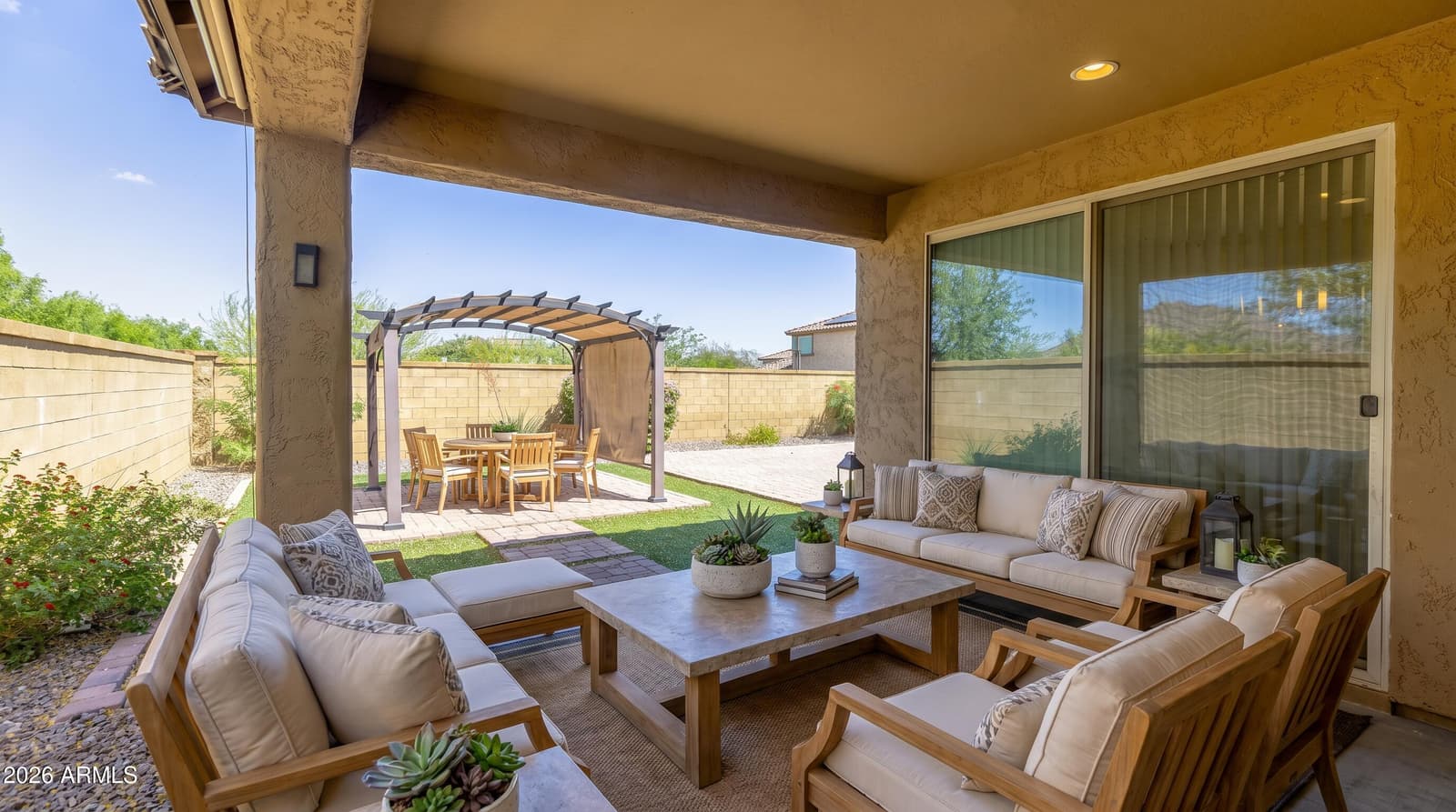6516 W MADRE DEL ORO Drive, Phoenix, AZ 85083 — photo 4 of 43