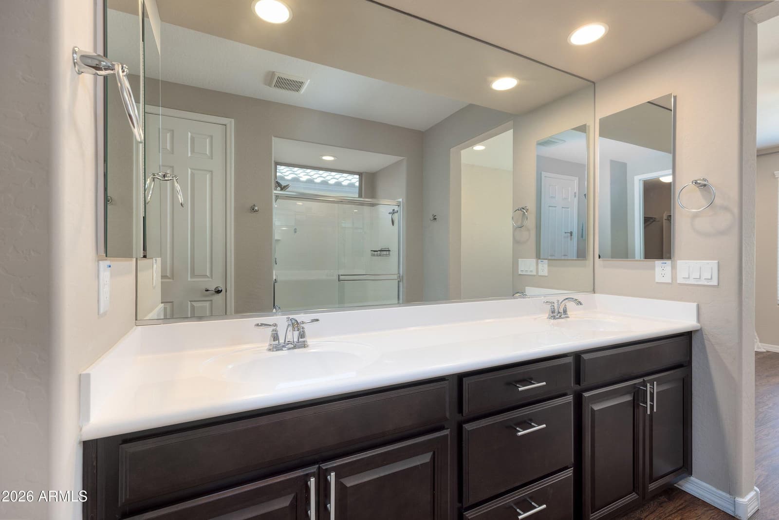 6516 W MADRE DEL ORO Drive, Phoenix, AZ 85083 — photo 28 of 43