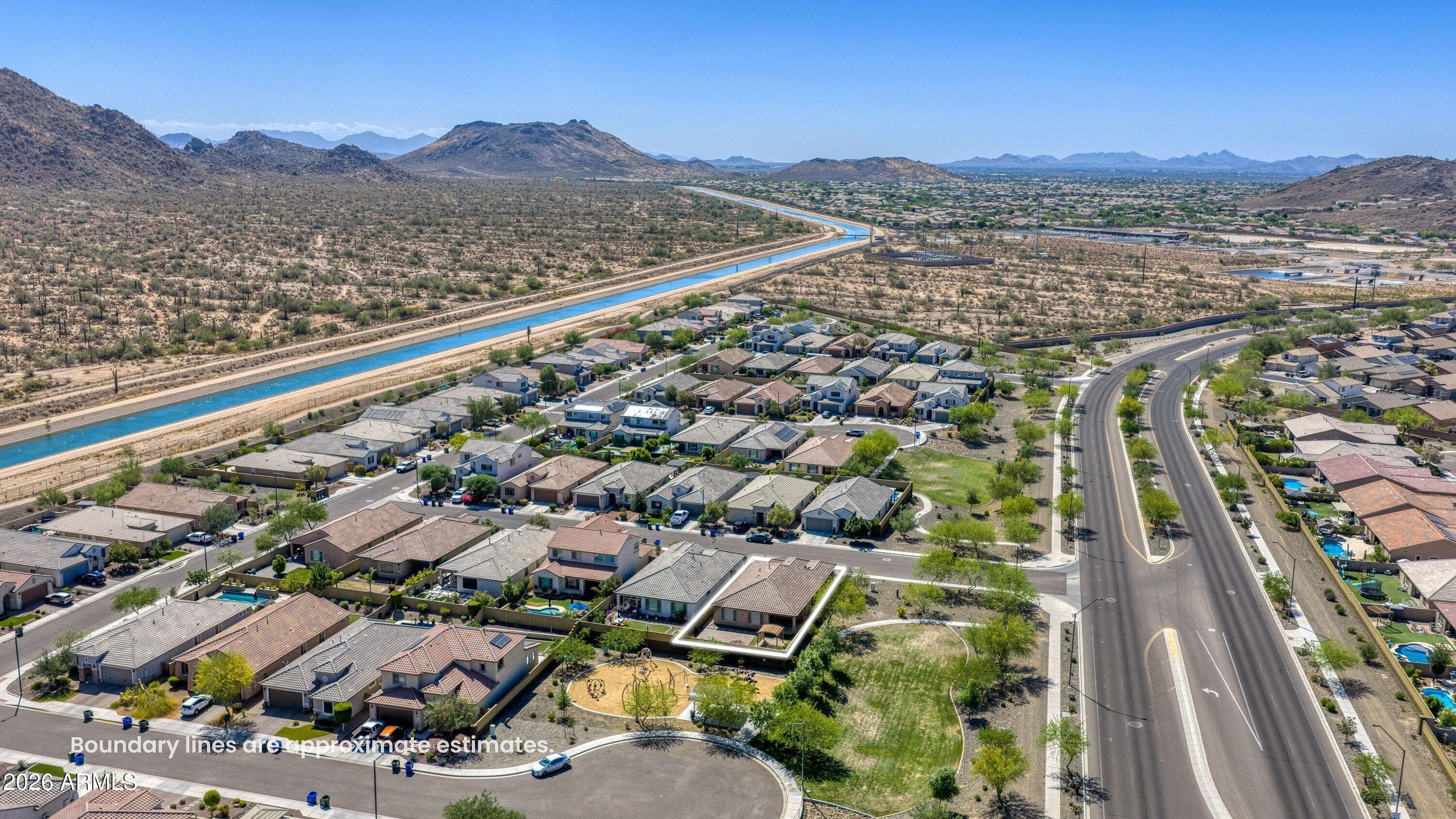 6516 W MADRE DEL ORO Drive, Phoenix, AZ 85083 — photo 41 of 43