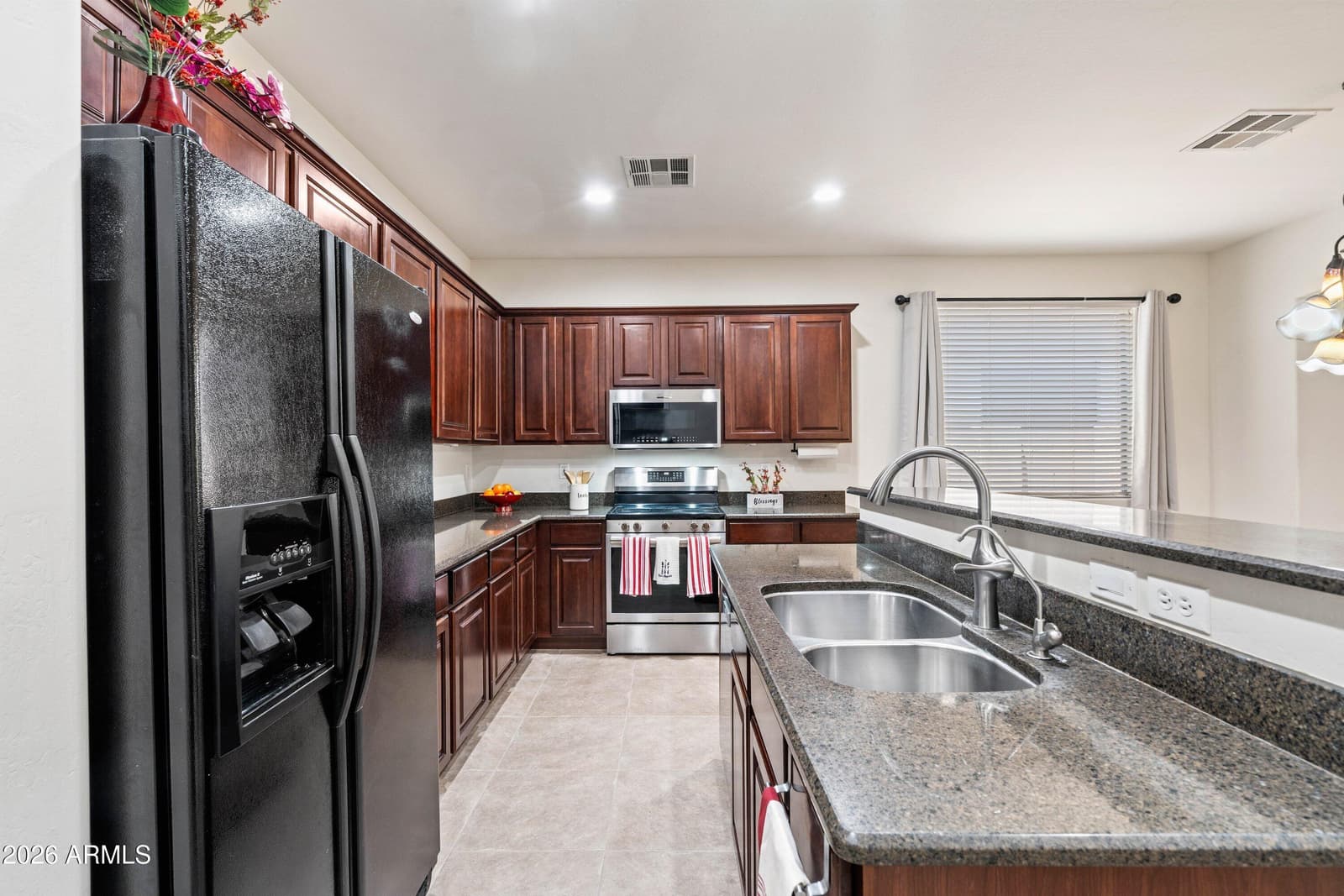 44368 W EDDIE Way, Maricopa, AZ 85138 — photo 8 of 32