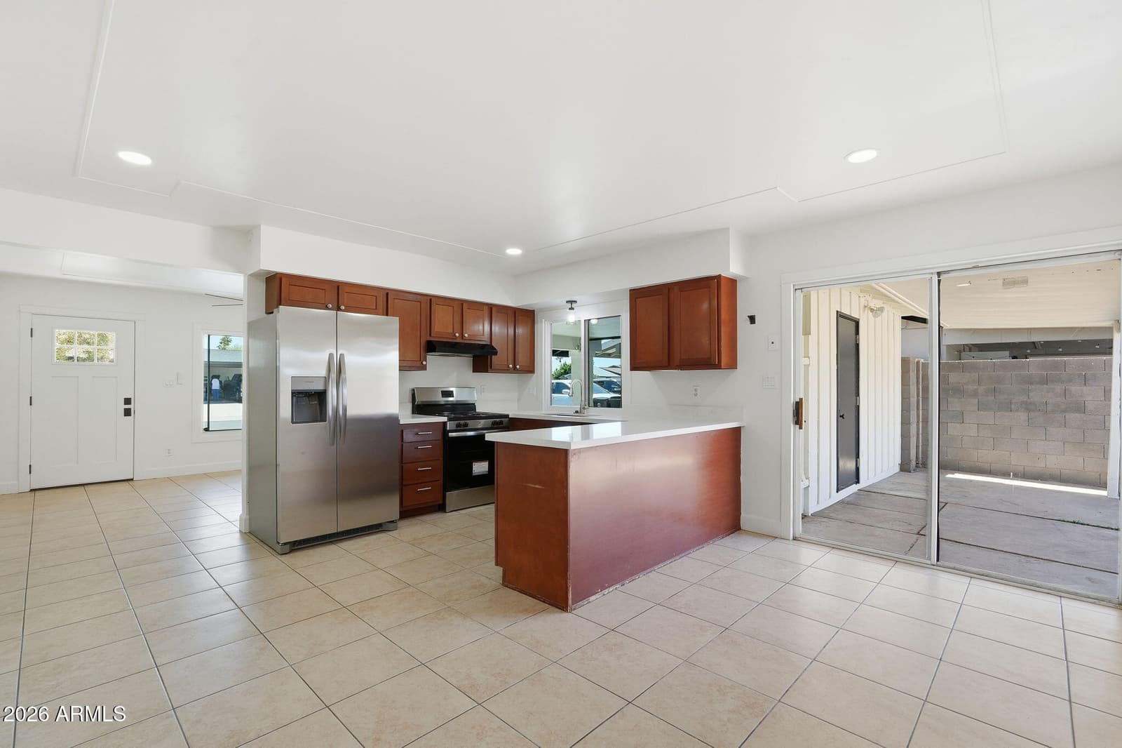 738 N SANTA ANNA, Mesa, AZ 85201 — photo 10 of 42