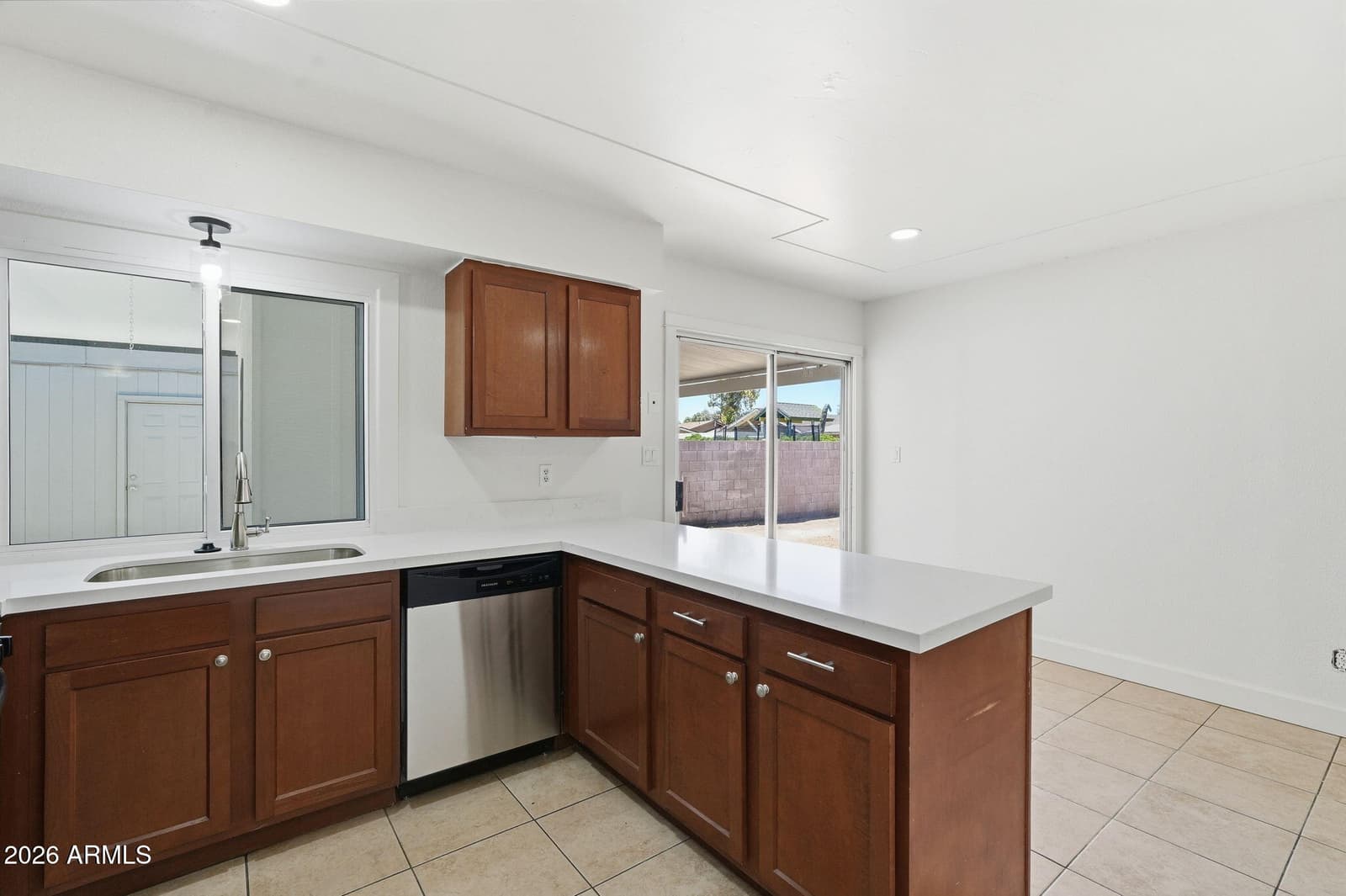 738 N SANTA ANNA, Mesa, AZ 85201 — photo 13 of 42