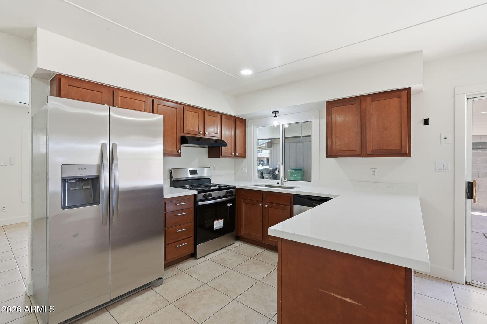 738 N SANTA ANNA, Mesa, AZ 85201 — photo 14 of 42