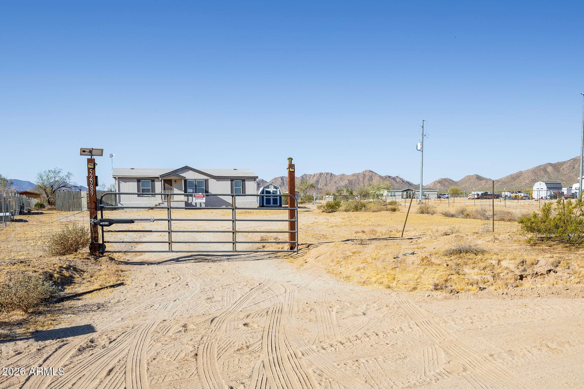 52989 W CENTURY Road, Maricopa, AZ 85139 — photo 4 of 40