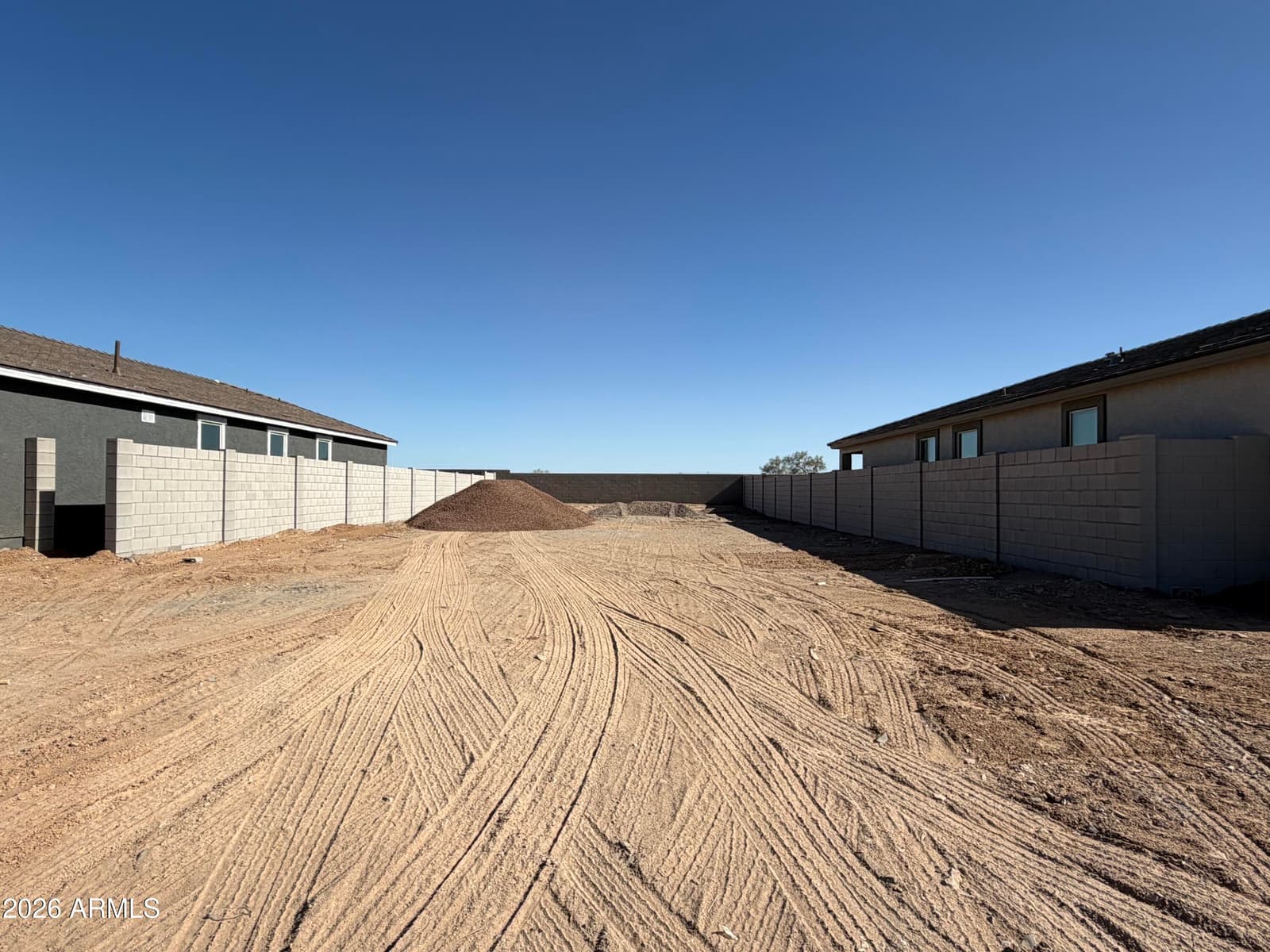 16199 W RED BIRD Road, Surprise, AZ 85387 — photo 2 of 9