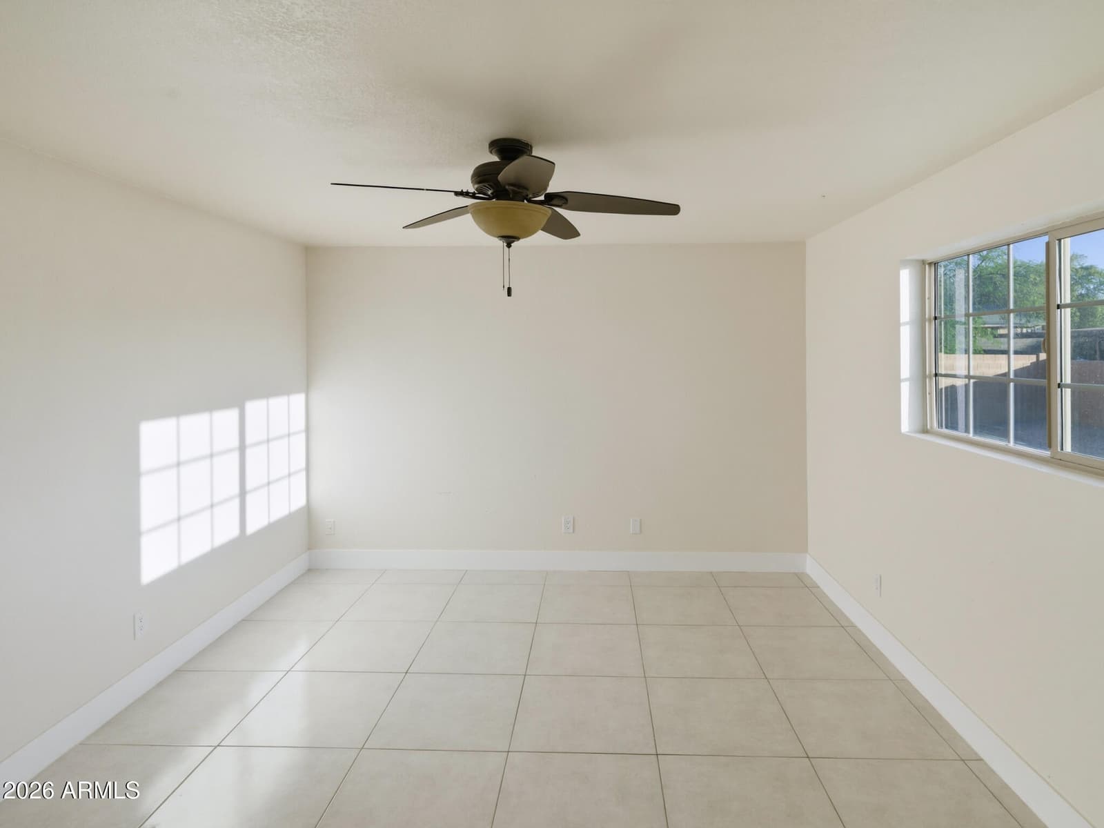 8628 S 14TH Place, Phoenix, AZ 85042 — photo 17 of 32