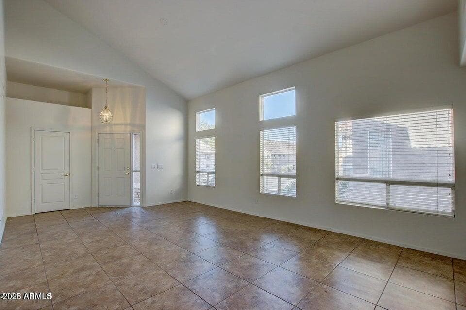 16036 N 11th Avenue 1120, Phoenix, AZ 85023 — photo 7 of 11