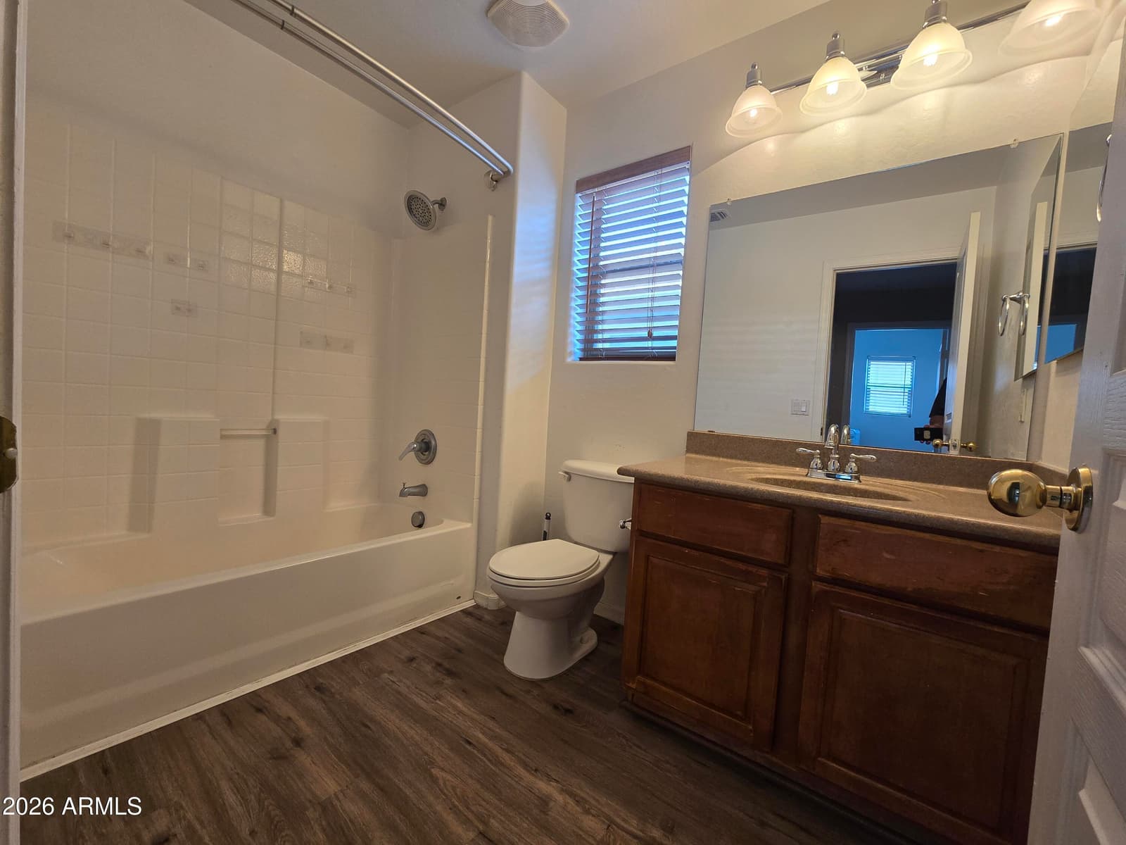 6905 S 9th Avenue, Phoenix, AZ 85041 — photo 9 of 25