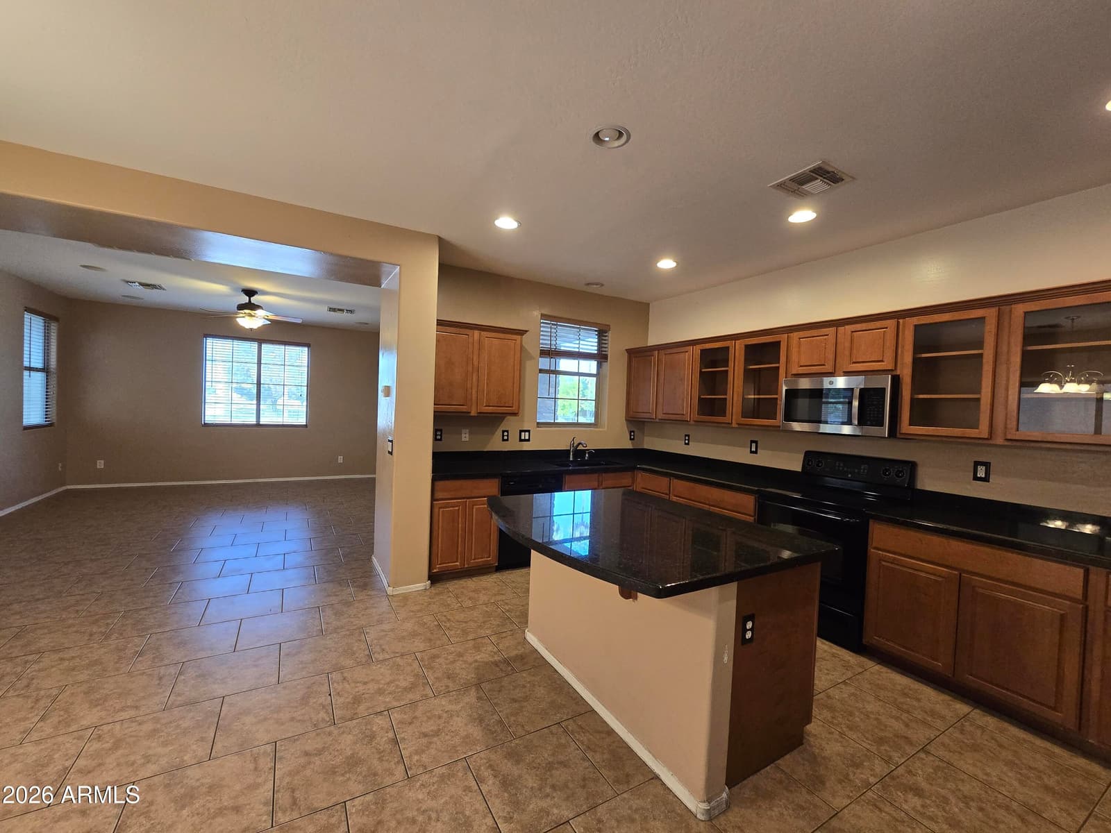 6905 S 9th Avenue, Phoenix, AZ 85041 — photo 24 of 25