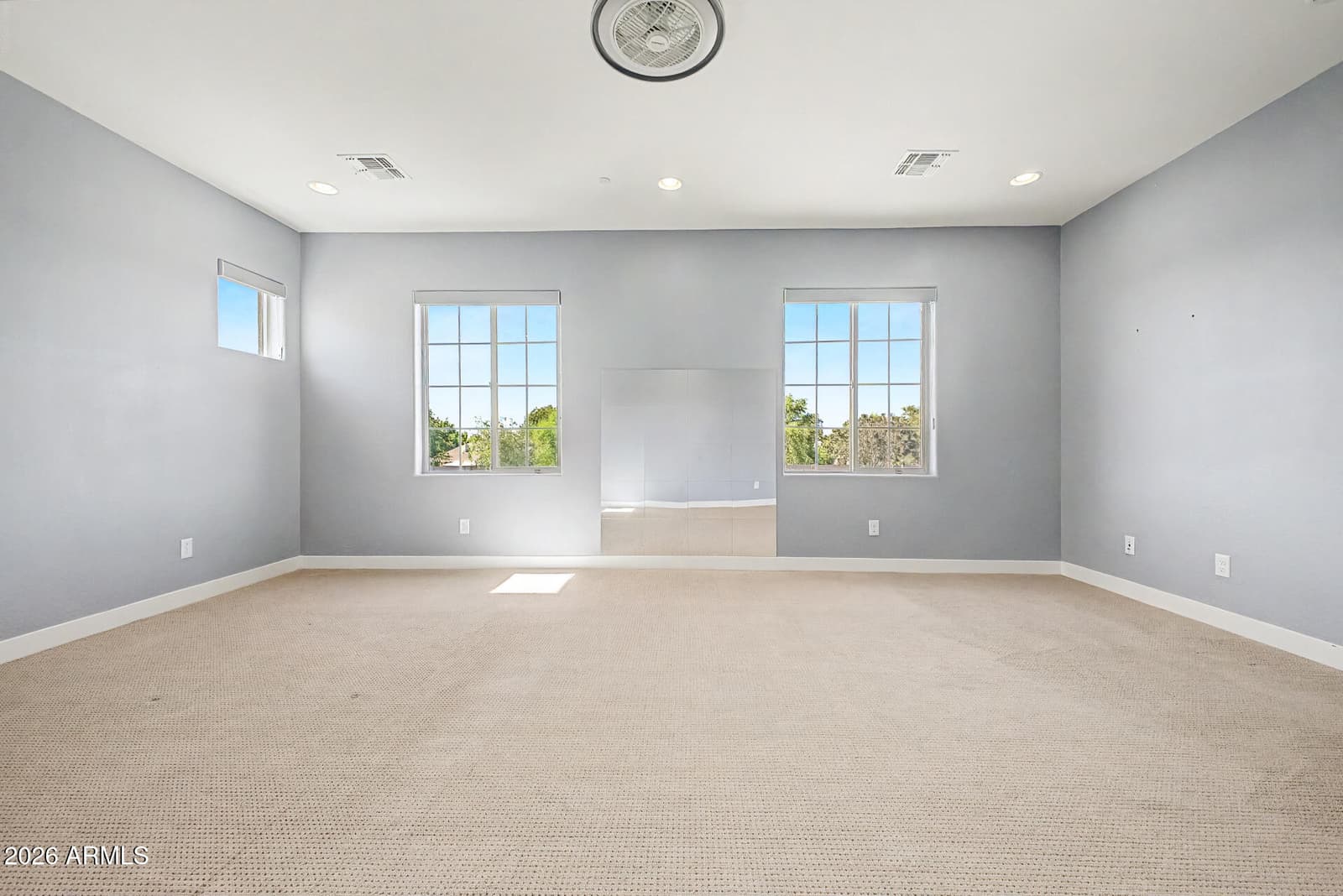 2144 E FLAMINGO Way E, Gilbert, AZ 85297 — photo 14 of 37