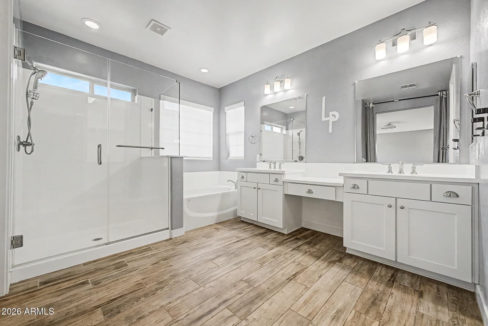 2144 E FLAMINGO Way E, Gilbert, AZ 85297 — photo 15 of 37