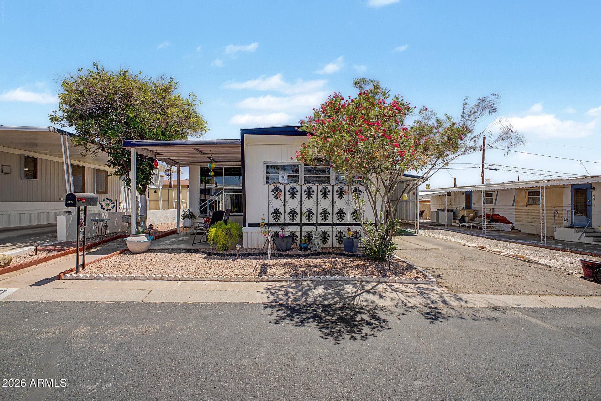 10401 N CAVE CREEK Road 158, Phoenix, AZ 85020 — photo 20 of 20