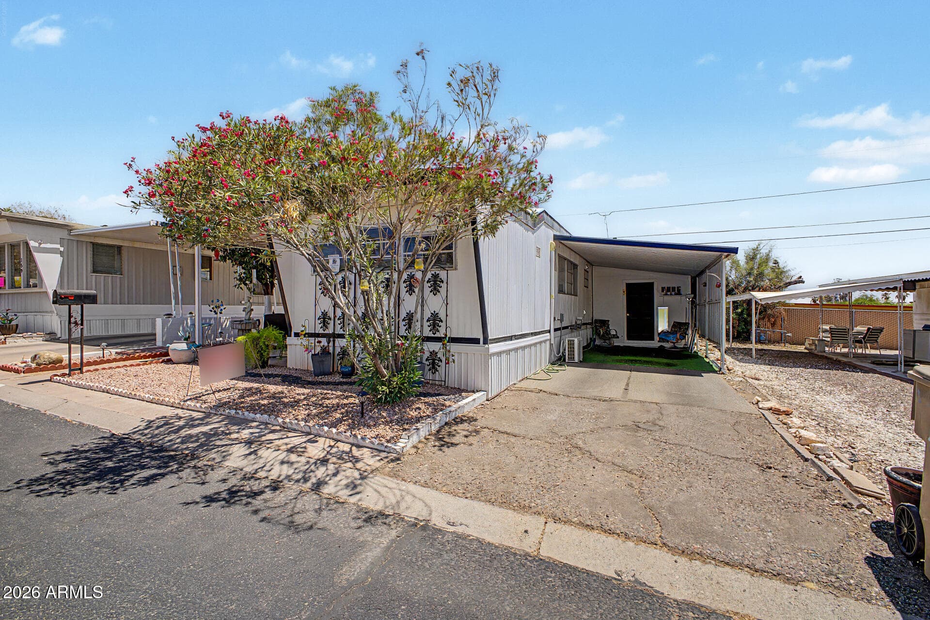 10401 N CAVE CREEK Road 158, Phoenix, AZ 85020 — photo 19 of 20