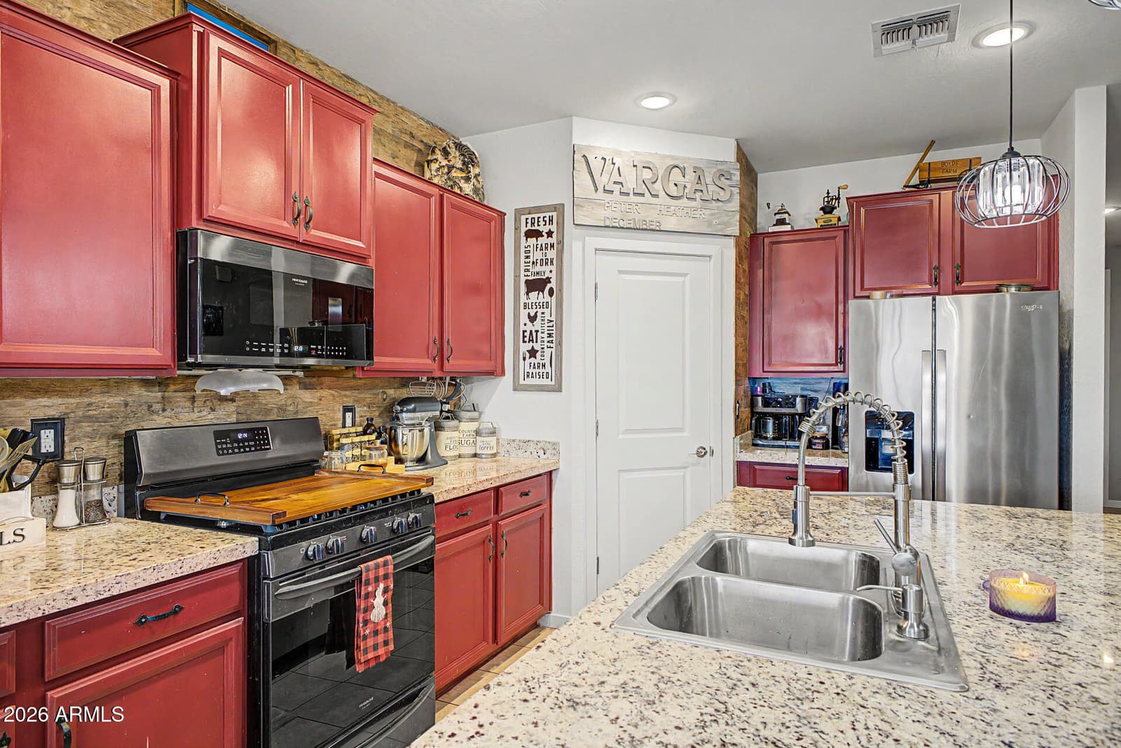 7373 N 123RD Drive, Glendale, AZ 85307 — photo 12 of 35