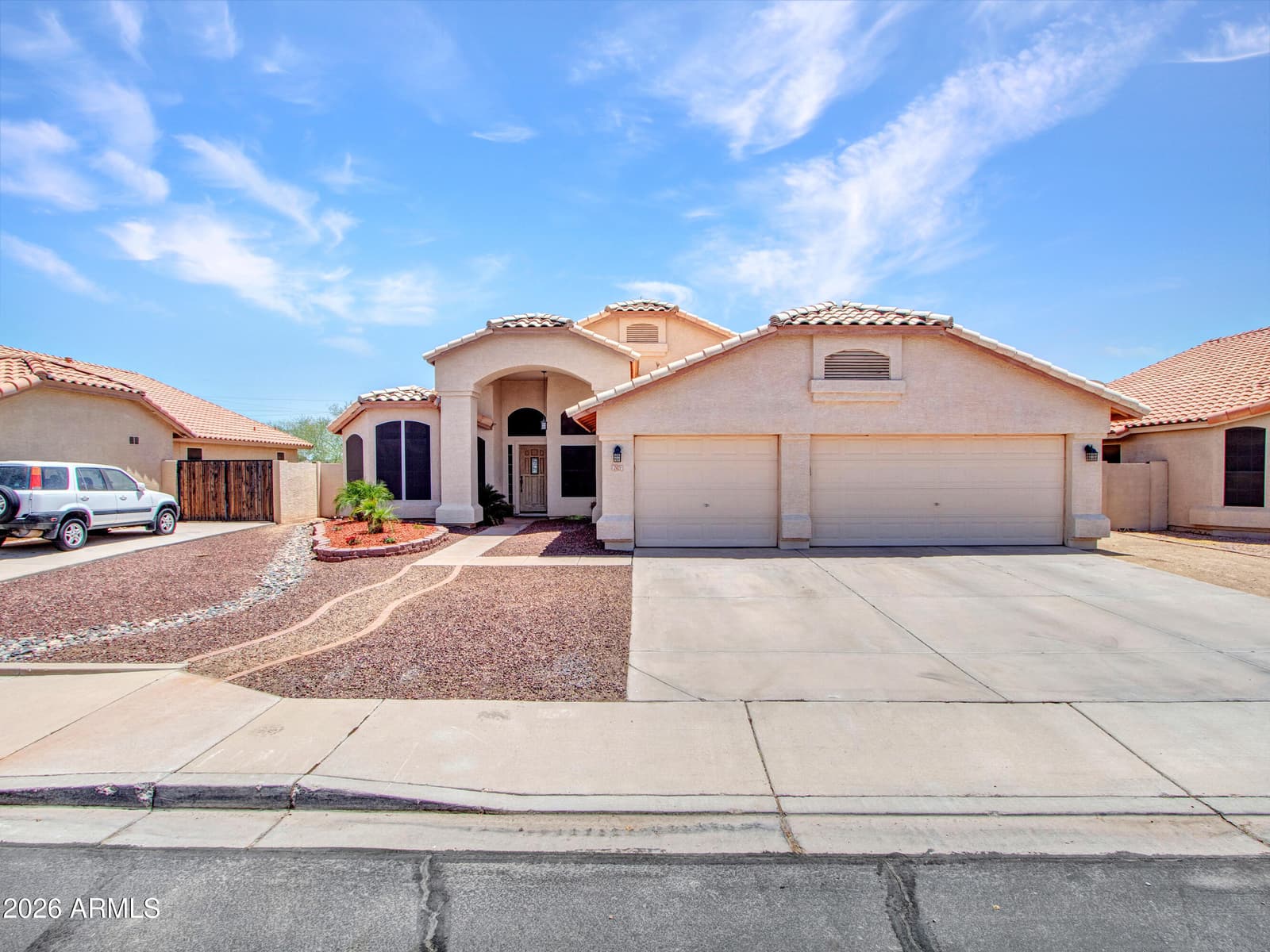 2421 N 123RD Avenue, Avondale, AZ 85392 — photo 2 of 75