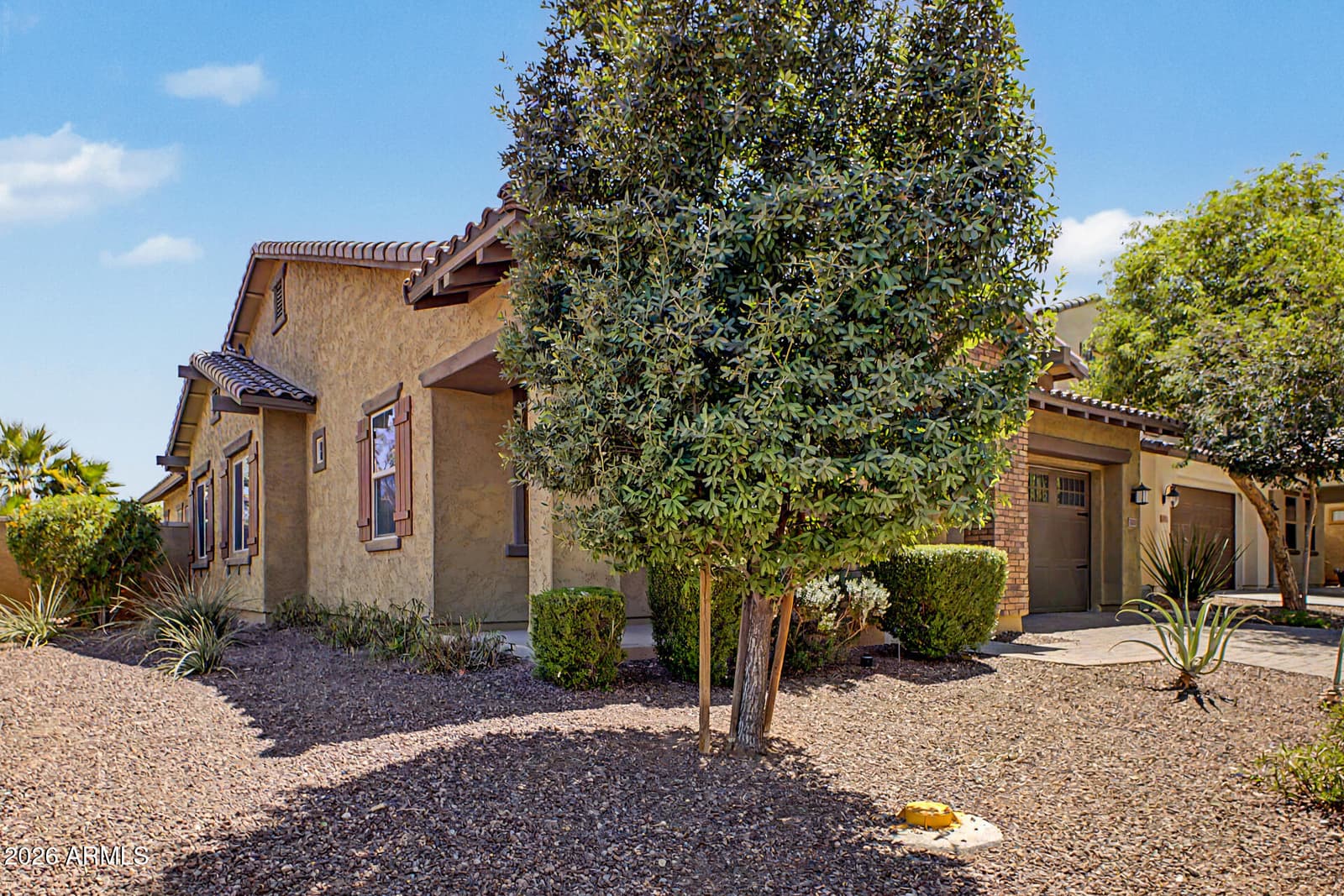 20713 W PARK MEADOWS Drive, Buckeye, AZ 85396 — photo 4 of 35