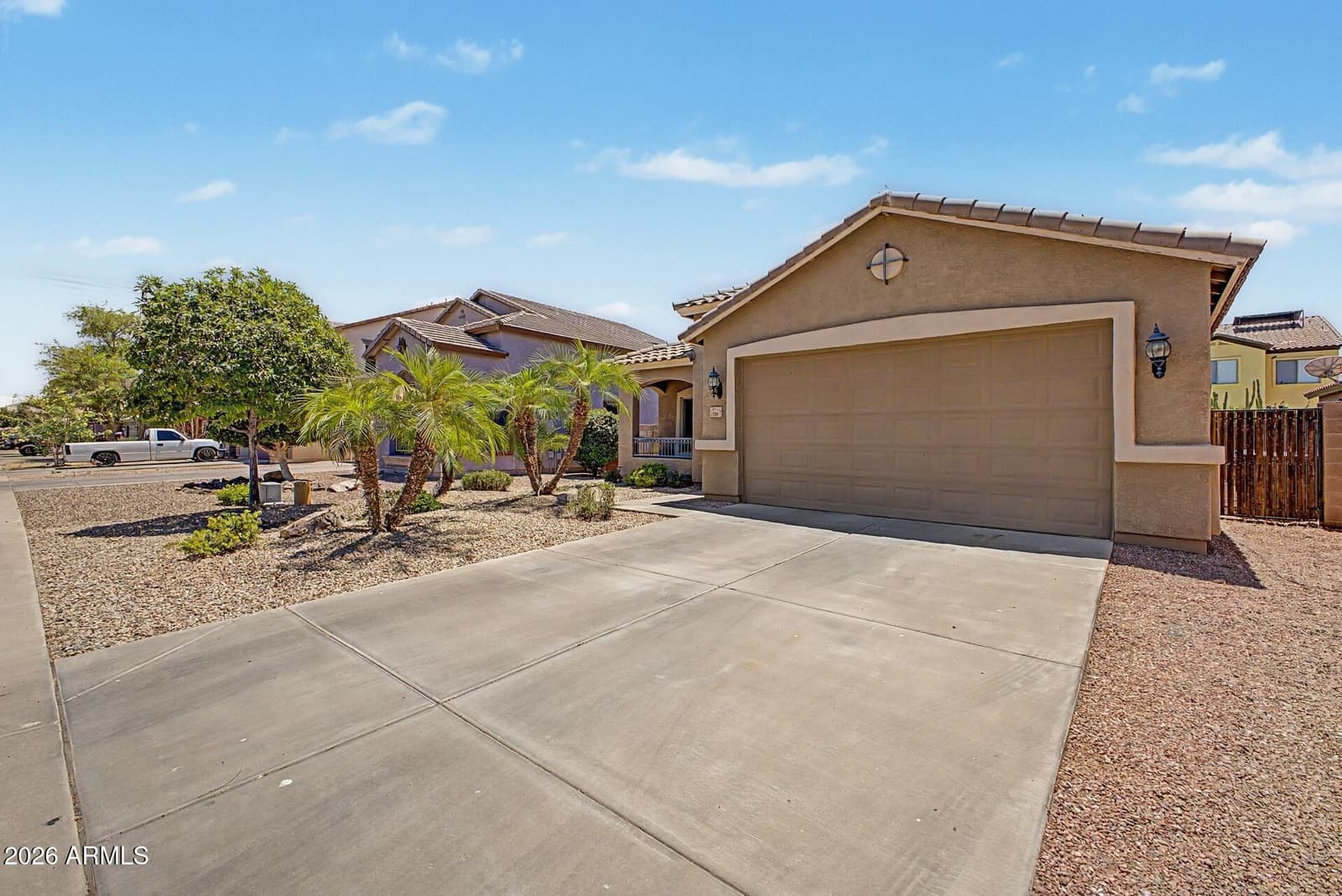 731 W MESQUITE TREE Lane, San Tan Valley, AZ 85143 — photo 3 of 33