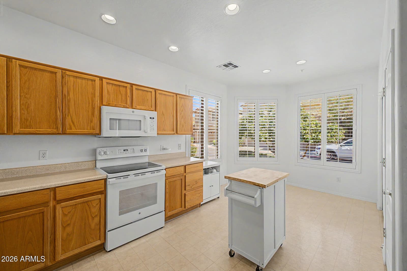 5415 E MCKELLIPS Road 108, Mesa, AZ 85215 — photo 15 of 43