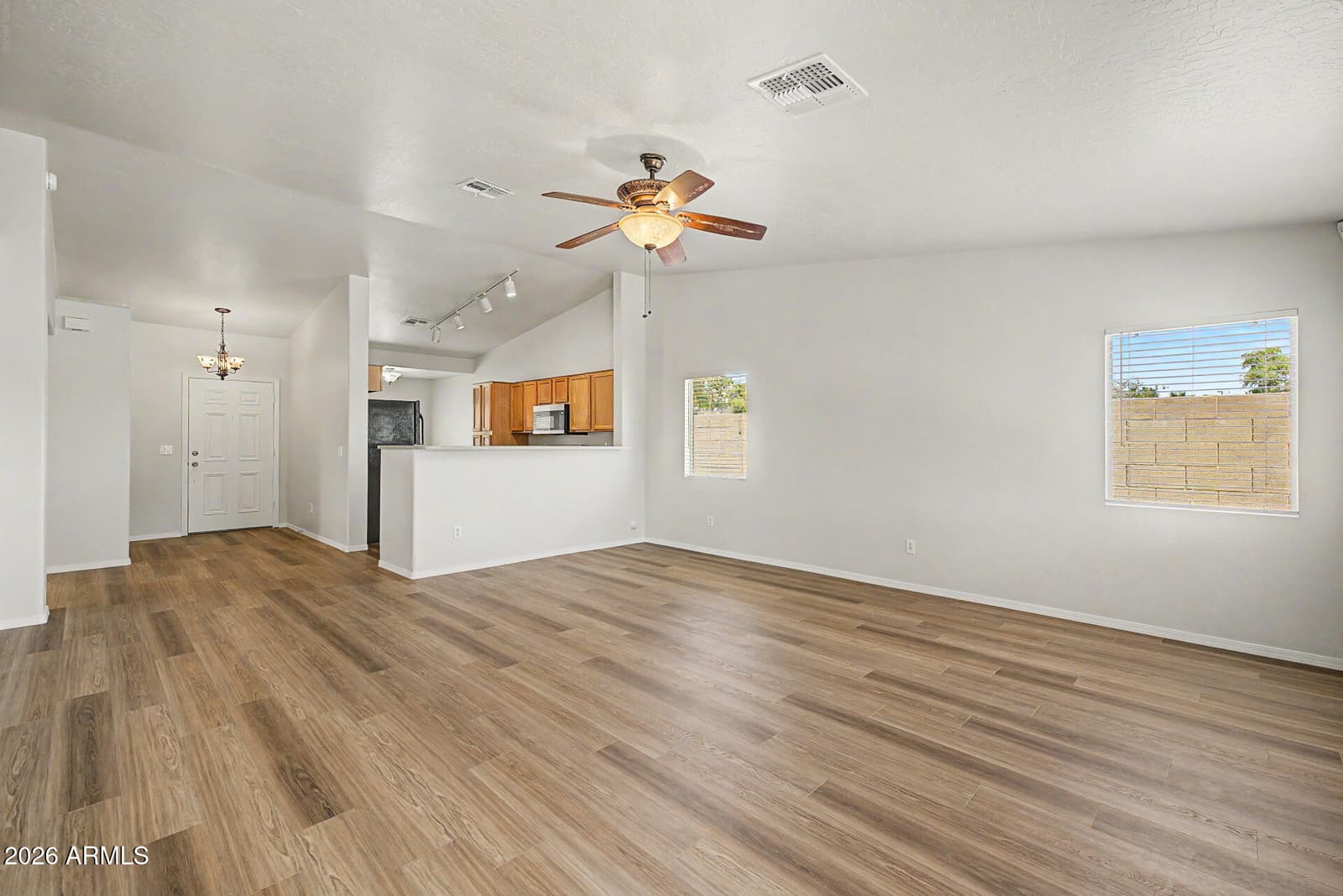 3661 E THUNDERHEART Trail, Gilbert, AZ 85297 — photo 7 of 28