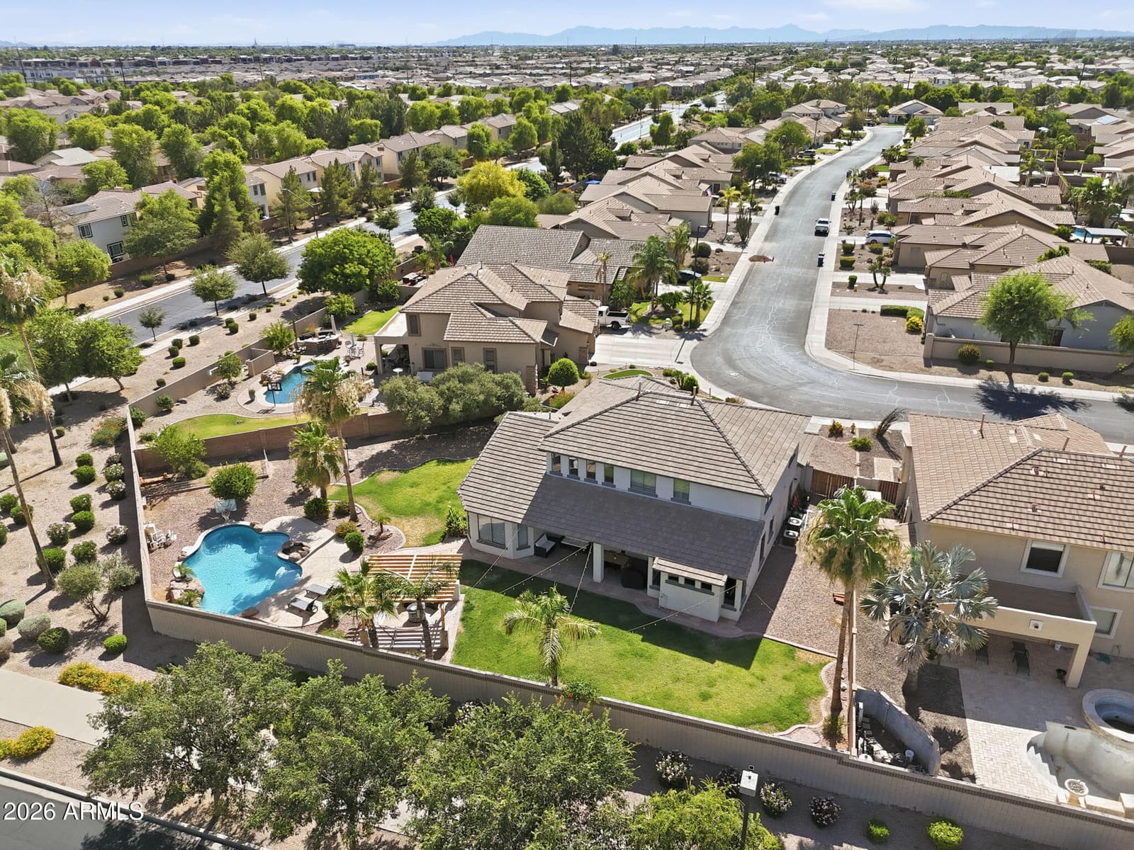 1961 S PHEASANT Drive, Gilbert, AZ 85295 — photo 3 of 60