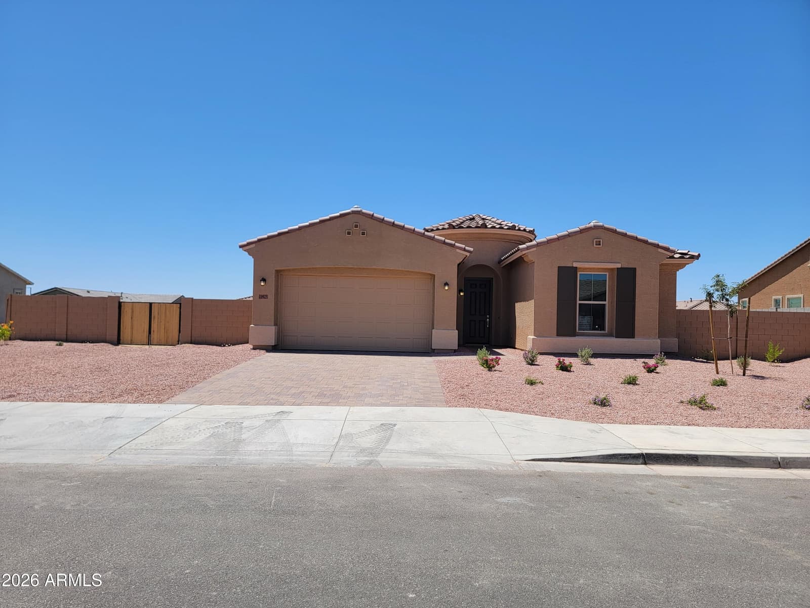 19925 W Mulberry Drive, Buckeye, AZ 85396 — photo 2 of 17