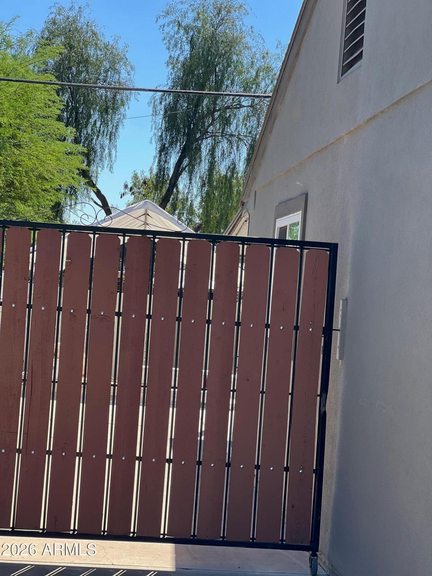6831 W CAMELBACK Road, Phoenix, AZ 85033 — photo 27 of 28