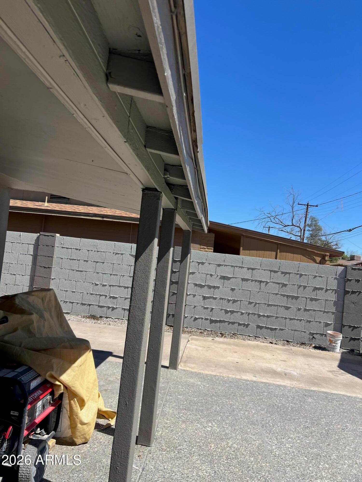 6831 W CAMELBACK Road, Phoenix, AZ 85033 — photo 18 of 28