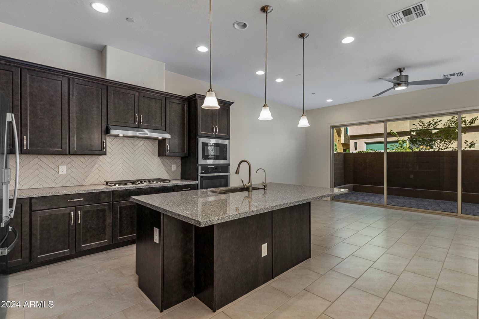 7496 E VIA DE LUNA Drive, Scottsdale, AZ 85255 — photo 1 of 29