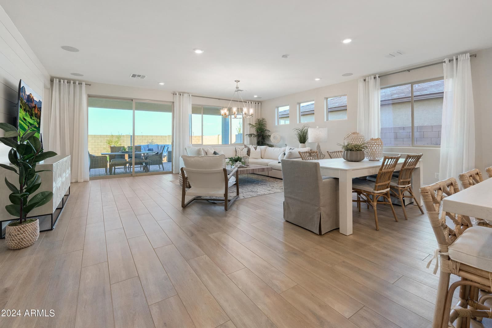 10907 N 156TH Drive, Surprise, AZ 85379 — photo 14 of 69